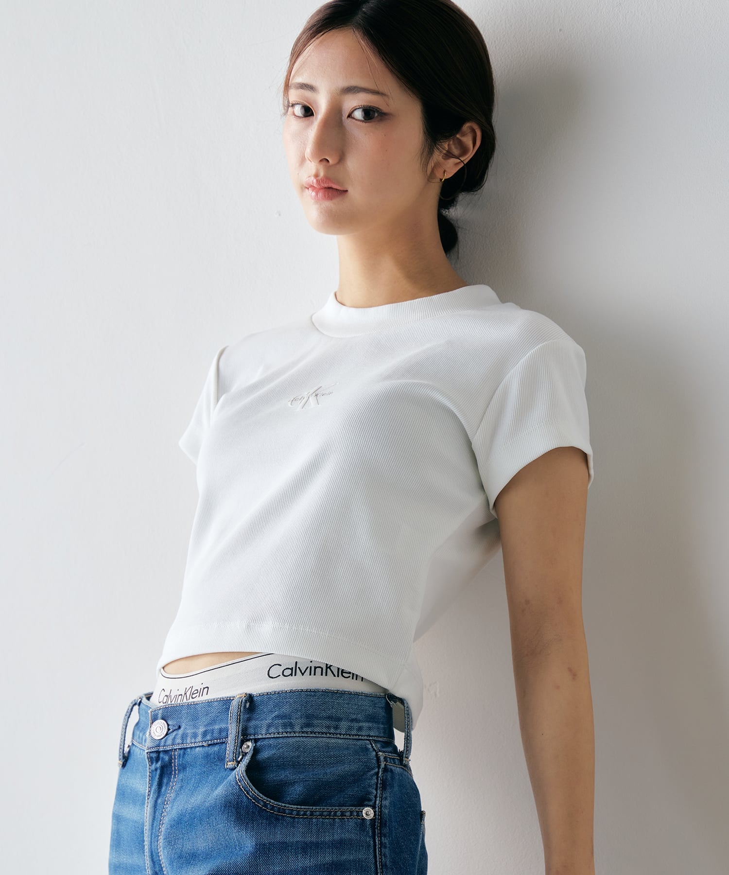 Calvin Klein Jeans Calvin Klein Jeans/(W)【公式ショップ】 カルバンクライン モノグラム ベイビーTシャツ Calvin Klein Jeans 47AB802 カルバン・クライン トップス カットソー・Tシャツ グリーン ホワイト ブラック【送料無料】