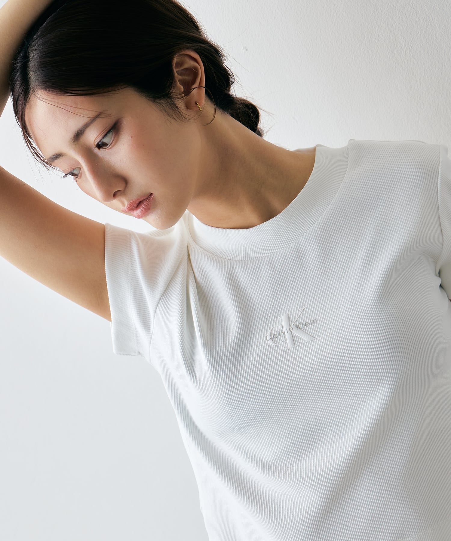Calvin Klein Jeans Calvin Klein Jeans/(W)【公式ショップ】 カルバンクライン モノグラム ベイビーTシャツ Calvin Klein Jeans 47AB802 カルバン・クライン トップス カットソー・Tシャツ グリーン ホワイト ブラック【送料無料】