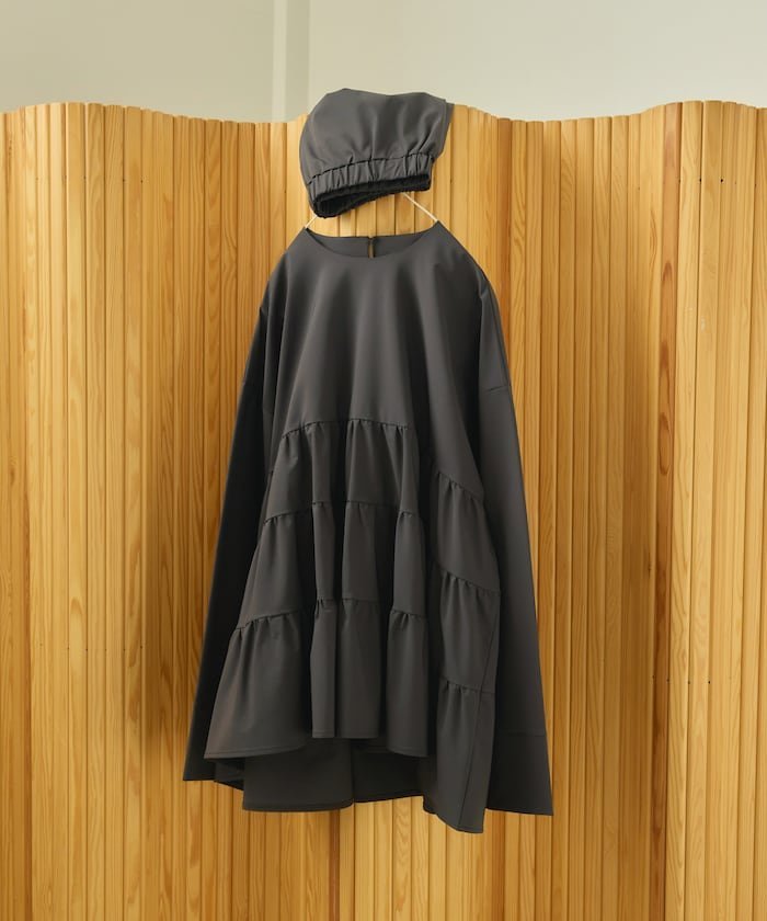 フリークスストアギャザー フリル チュニック 2セットラッシュガード（水陸両用） FREAK'S STORE（フリークスストア）の「限定展開 ギャザー