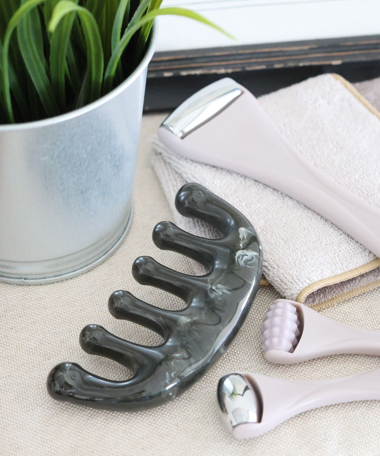 楽天市場】マッサージコーム カッサプレート 樹脂製 ツボ つぼ ツボ