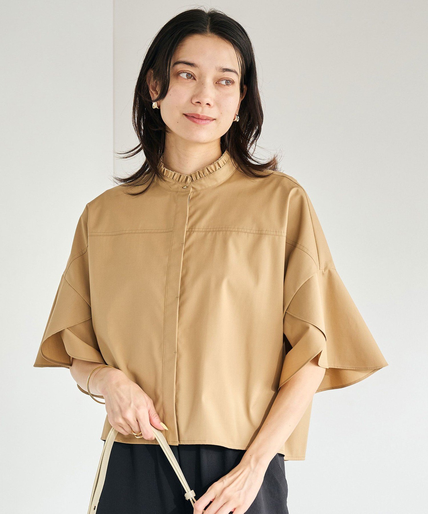 専用☆TOMORROWLAND リネンエンブロイダリー スタンドカラーシャツ 楽天市場】【SALE／40%OFF】リネンエンブロイダリー スタンド