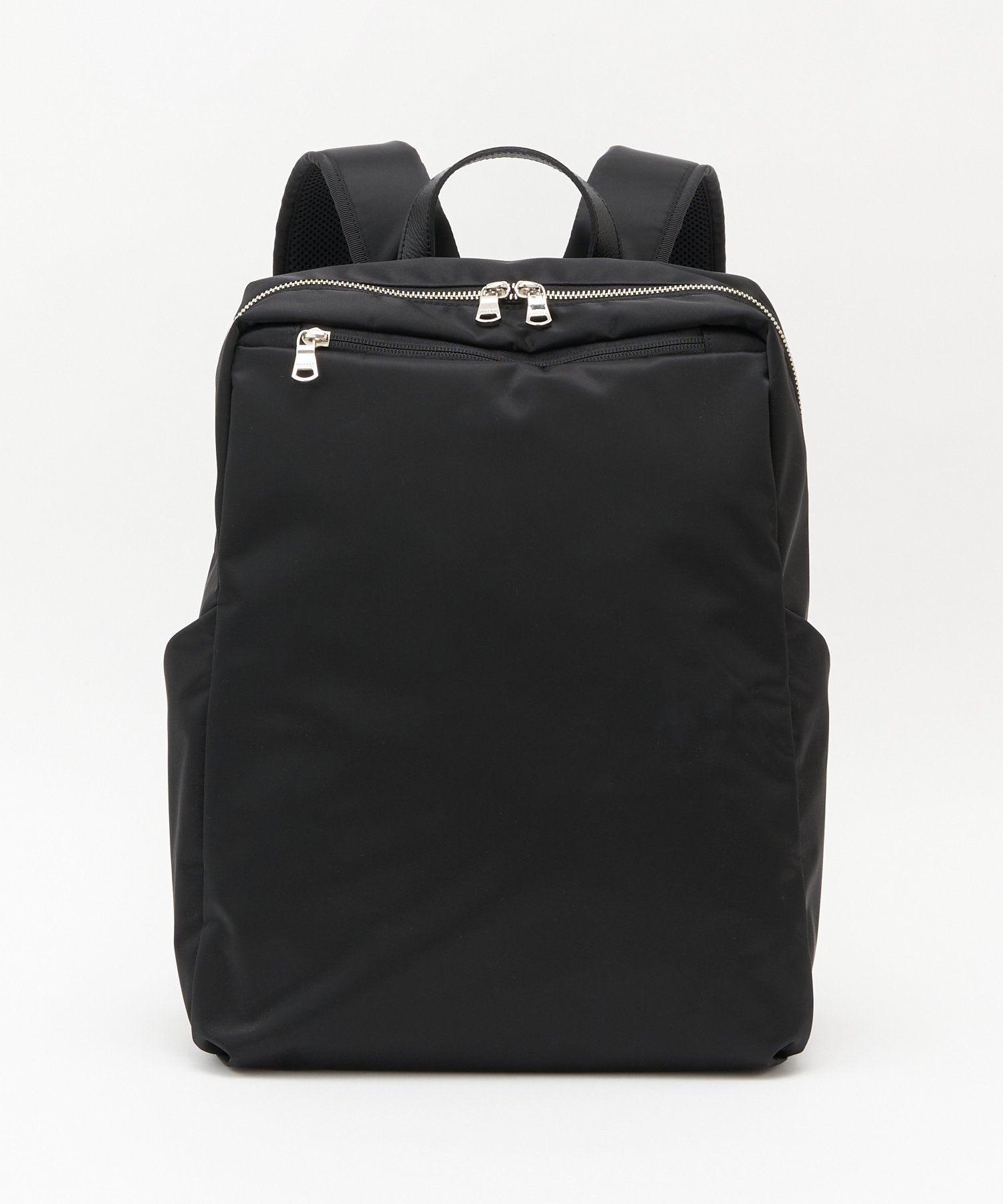 russet [約14リットル/13インチPC対応]【名品】多機能ナイロン