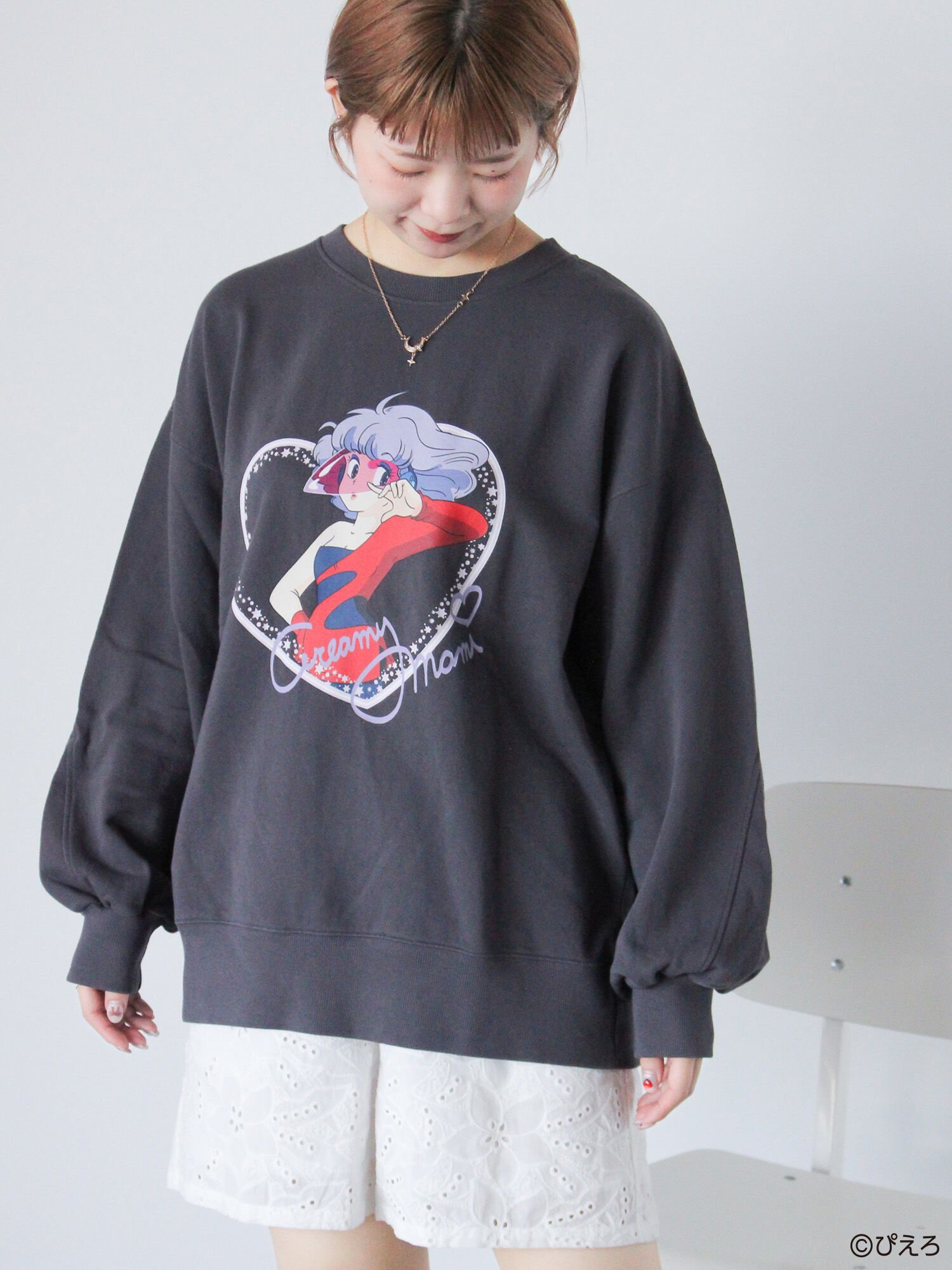 【SALE／38%OFF】ehka sopo 【魔法の天使クリィミーマミ】プリントスウェット エヘカソポ トップス カットソー・Tシャツ ブルー ベージュ グレー画像