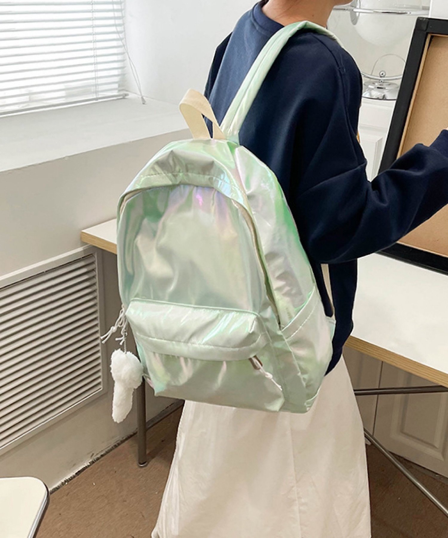 楽天市場】お洒落女子にぴったりのオーロラクリアミニリュック