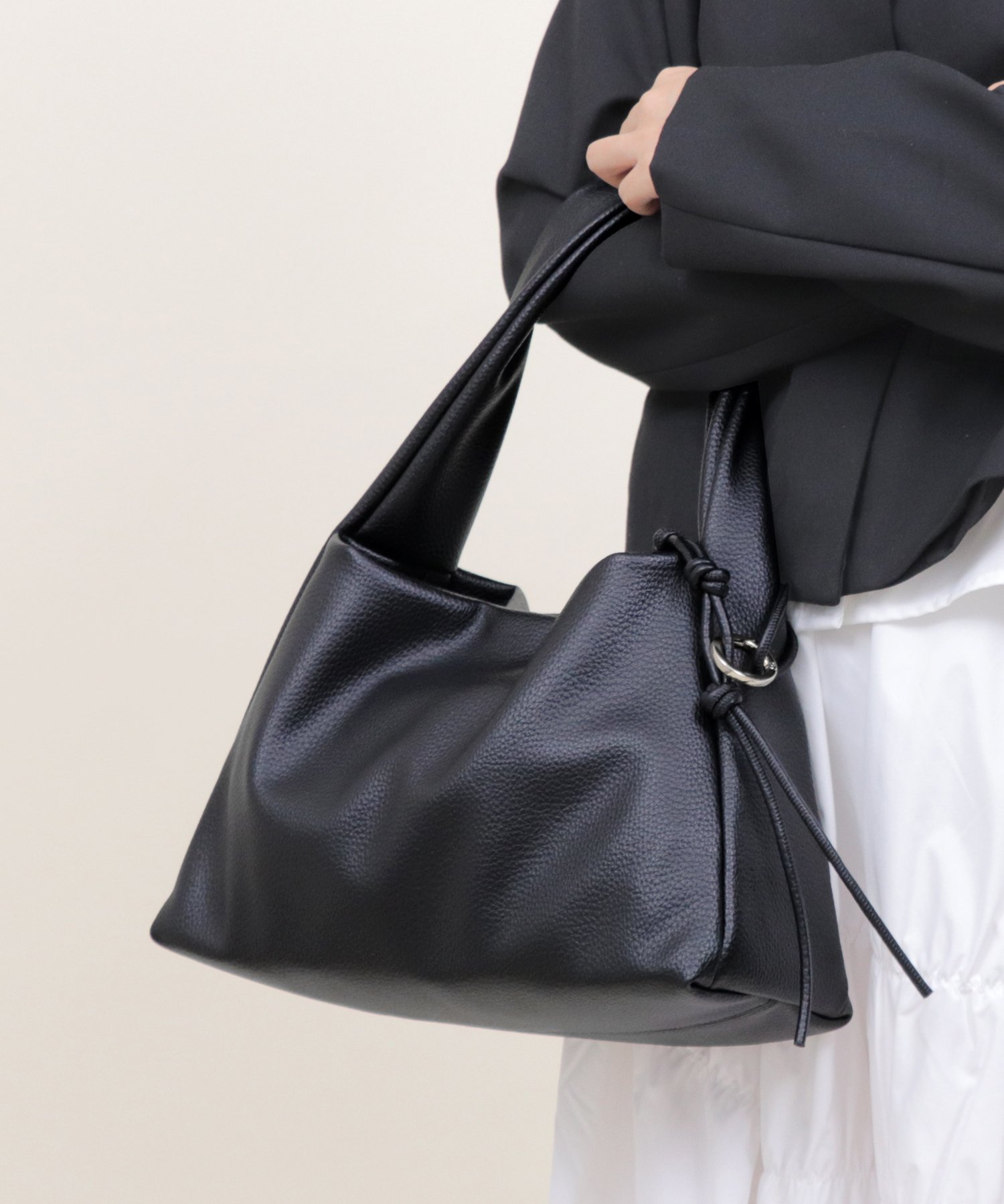 楽天市場】【LA MARGE】【本革】【A4対応】ゴールドポイント レザー