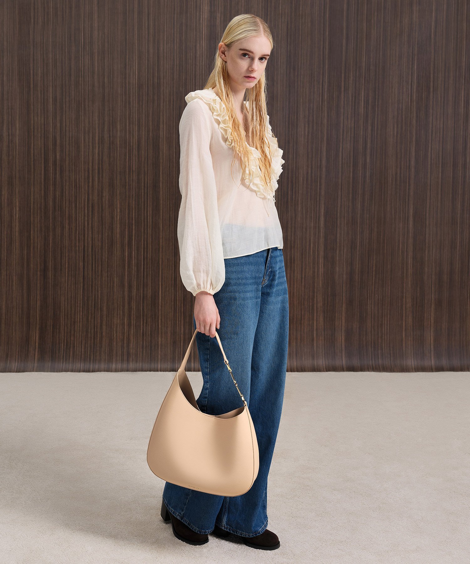 CHARLES & KEITH アガサ チェーンアクセントショルダーバッグ CHARLES & KEITH Agatha アガサ チェーンアクセントショルダー