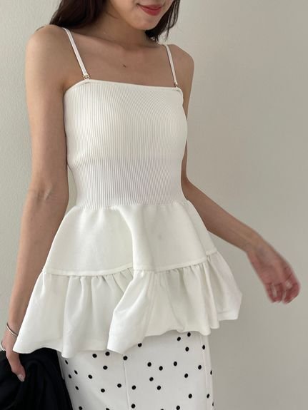 ティアードペプラムベアトップス　snidel スナイデル SNIDEL（スナイデル）の「ティアードペプラムベアトップス