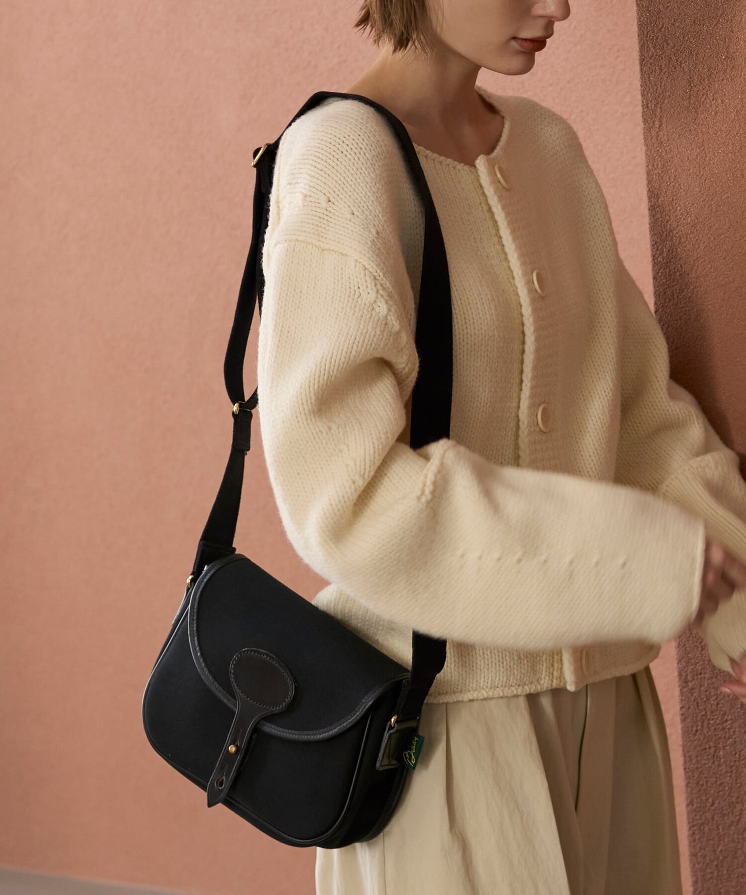 楽天市場】Bshop Brady ｜ AVON ビショップ バッグ ショルダーバッグ