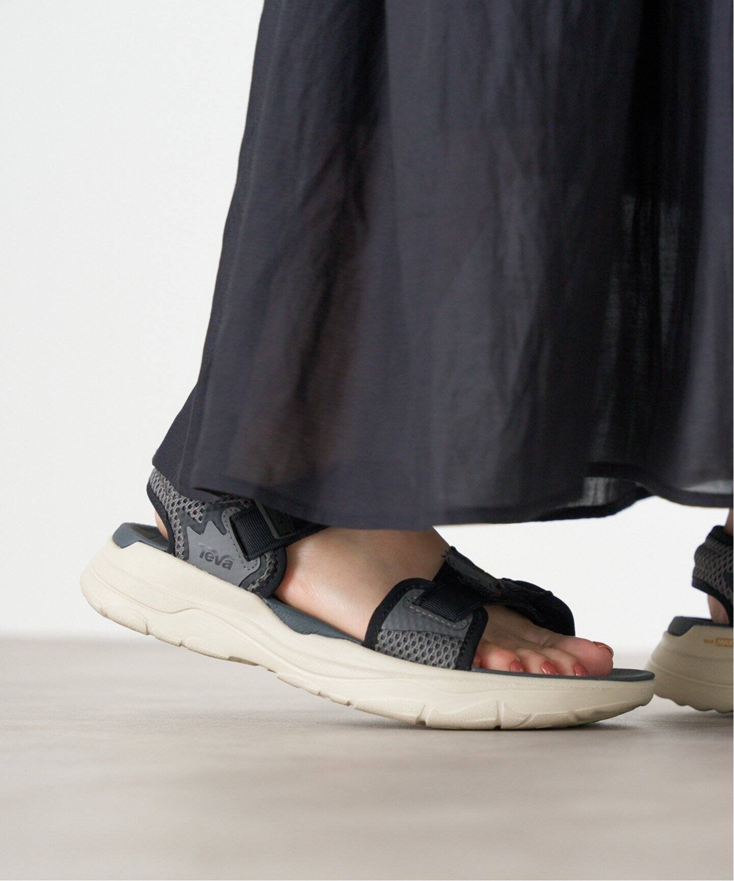 SALE／30%OFF】IENA Teva/テバ 別注 ZYMIC サンダル イエナ