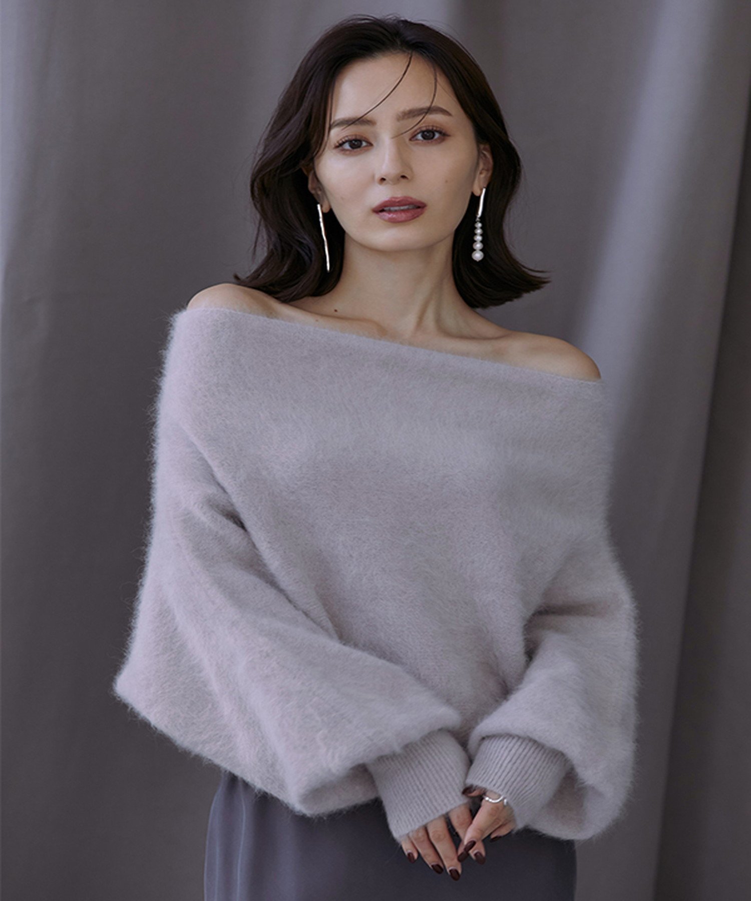 anuans ラクーンオフショルニットプルオーバー アニュアンス トップス  