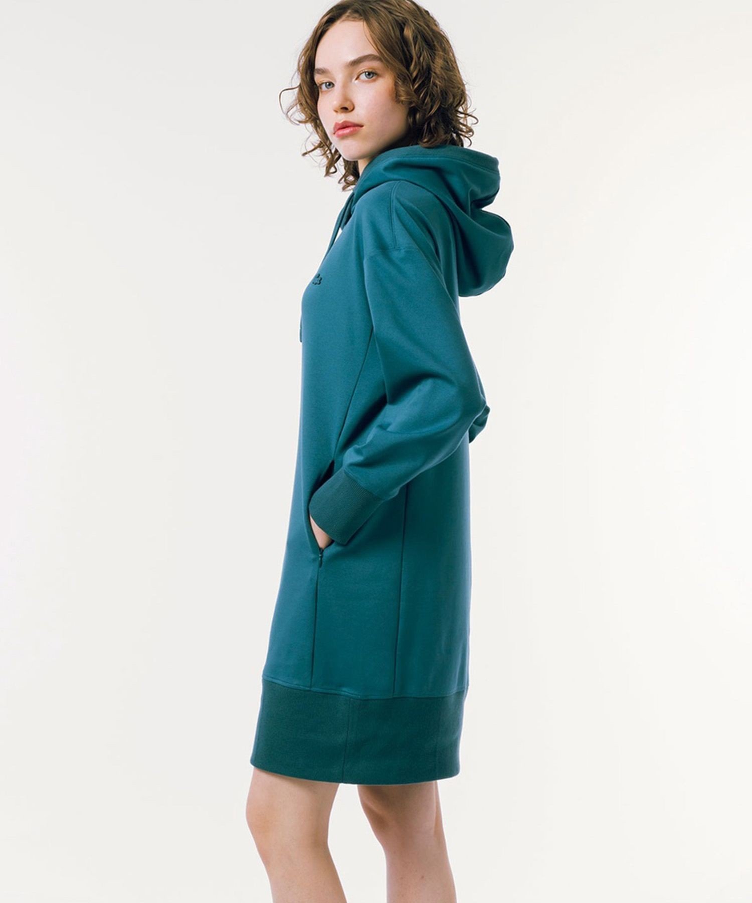 新品タグ付き[ラコステ] ワンピース タイムラインクロックフーディードレス タイムラインクロックフーディードレス | ラコステ(LACOSTE