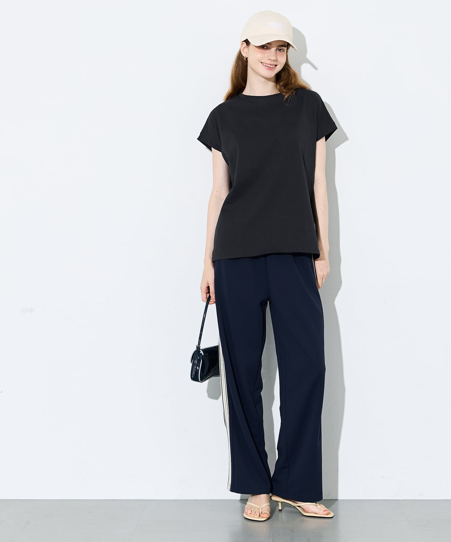 coca 【西山茉希様着用】COTTON from the U.S.フレンチスリーブTシャツ コカ トップス カットソー・Tシャツ ブラウン グレー ブラック ホワイト