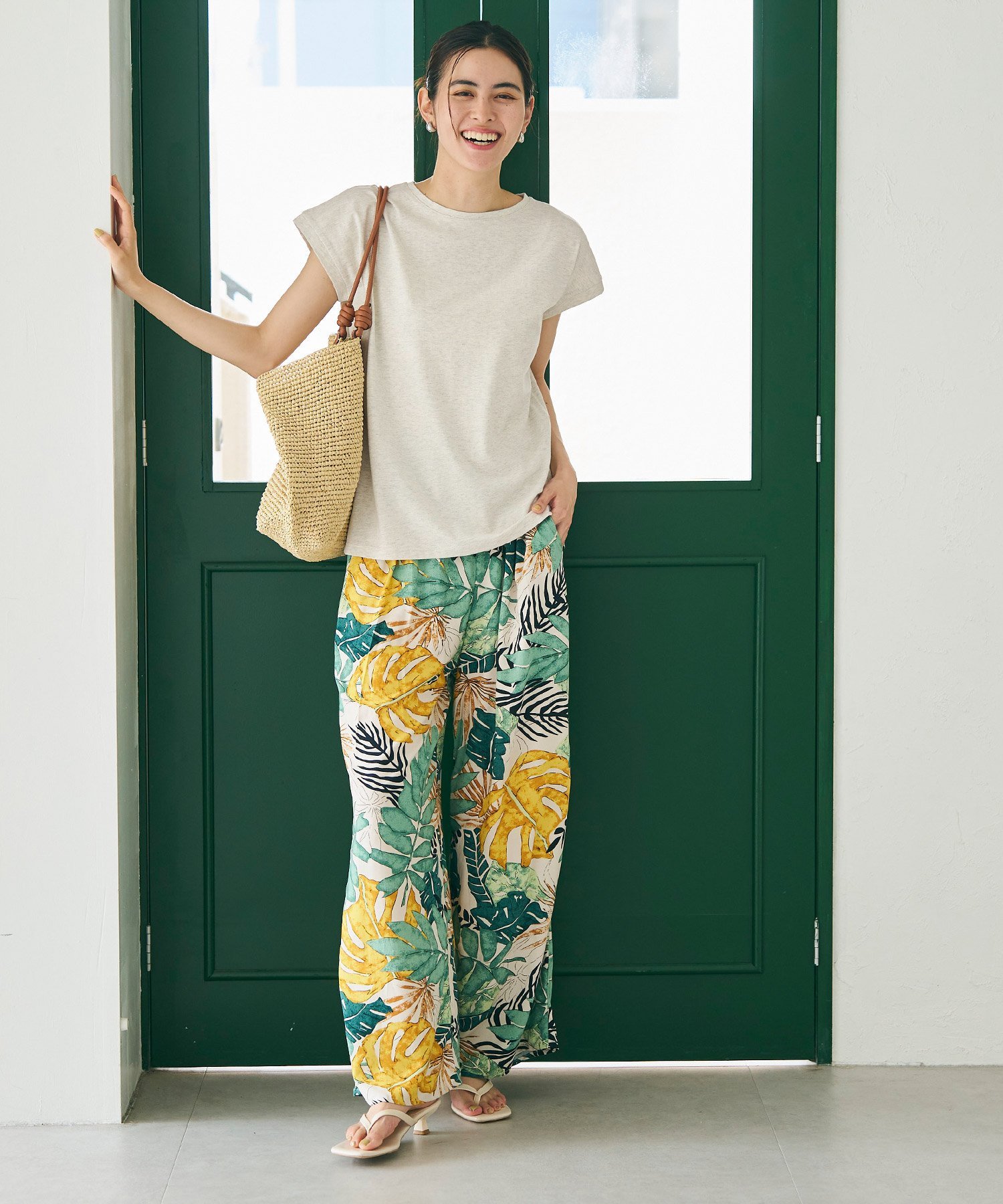 coca 【西山茉希様着用】COTTON from the U.S.フレンチスリーブTシャツ コカ トップス カットソー・Tシャツ ブラウン グレー ブラック ホワイト