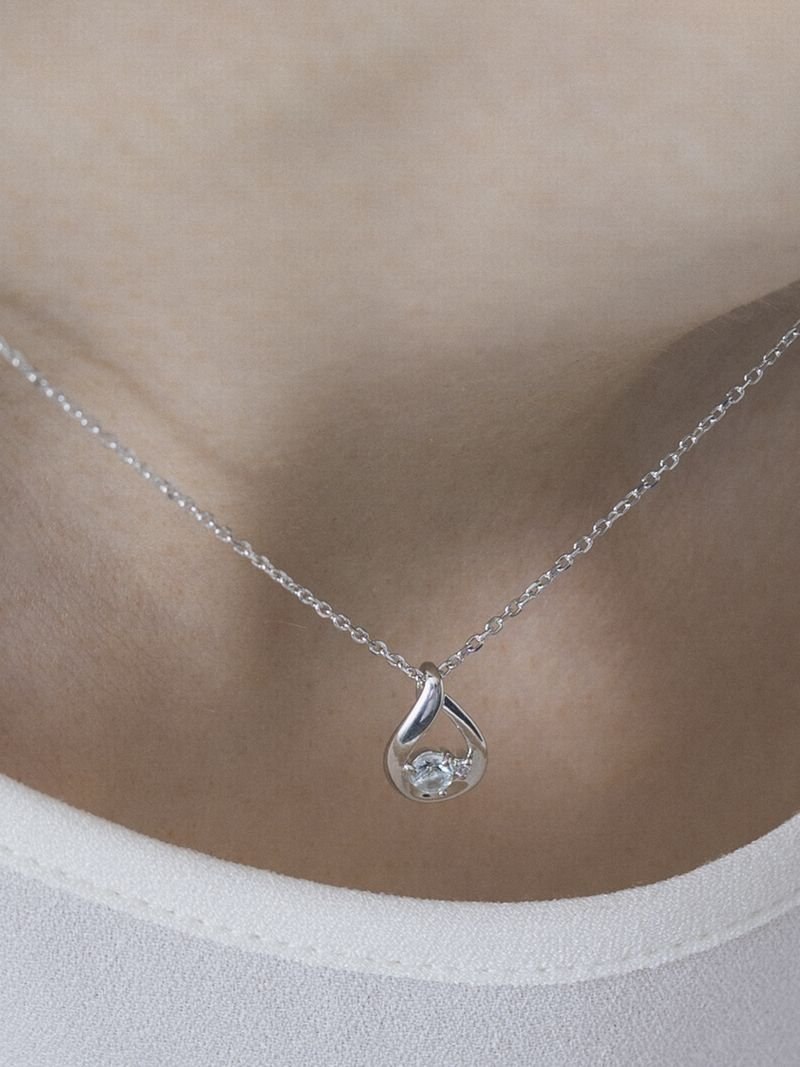 4℃ シルバーネックレス ヨンドシー アクセサリー・腕時計 ネックレス 
