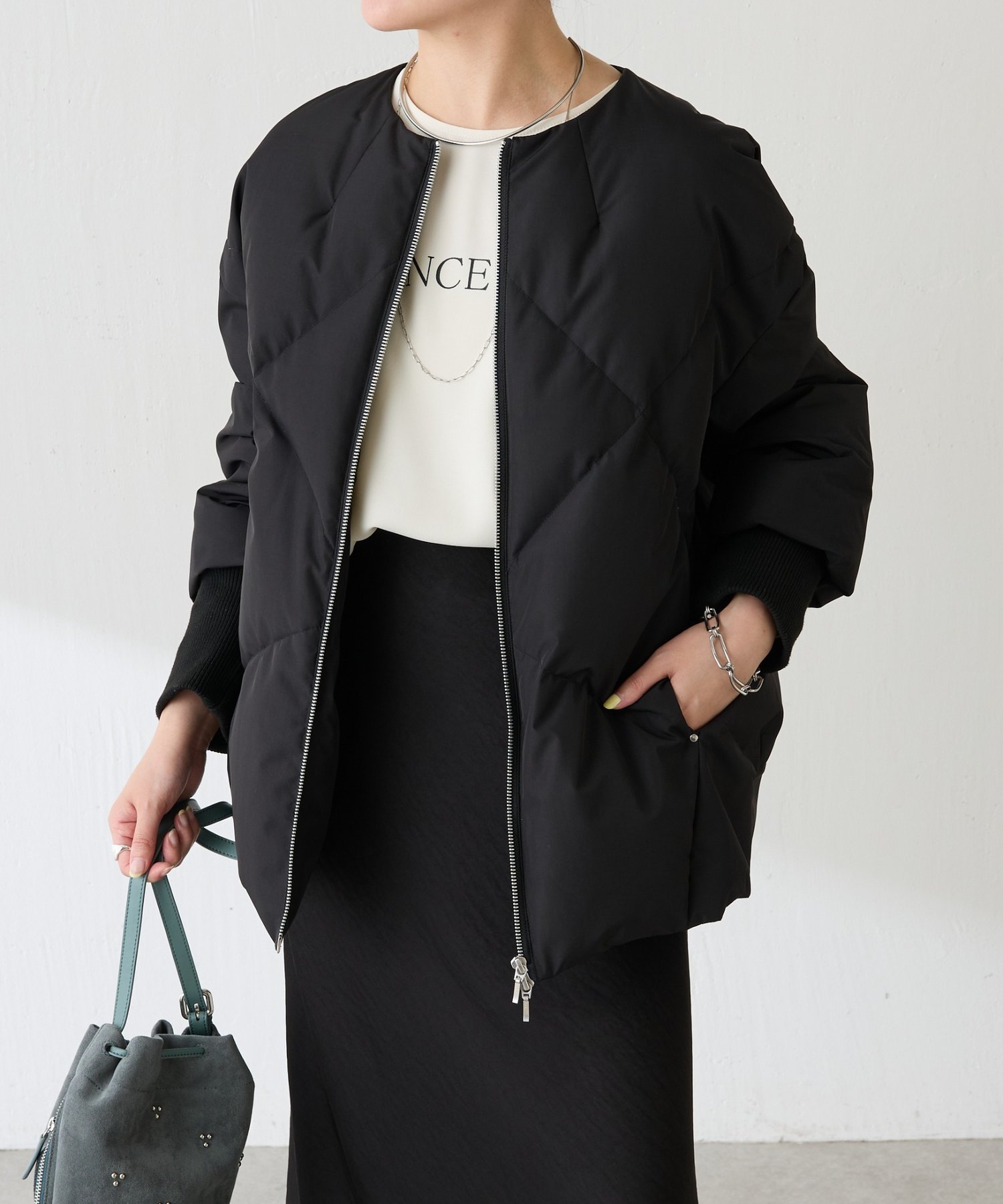 adidas デニム　ジップアップジャケット OTサイズ　BLACKPINK 公式】アディダス adidas 返品可 BLACKPINK JISOO 着用商品 デニム