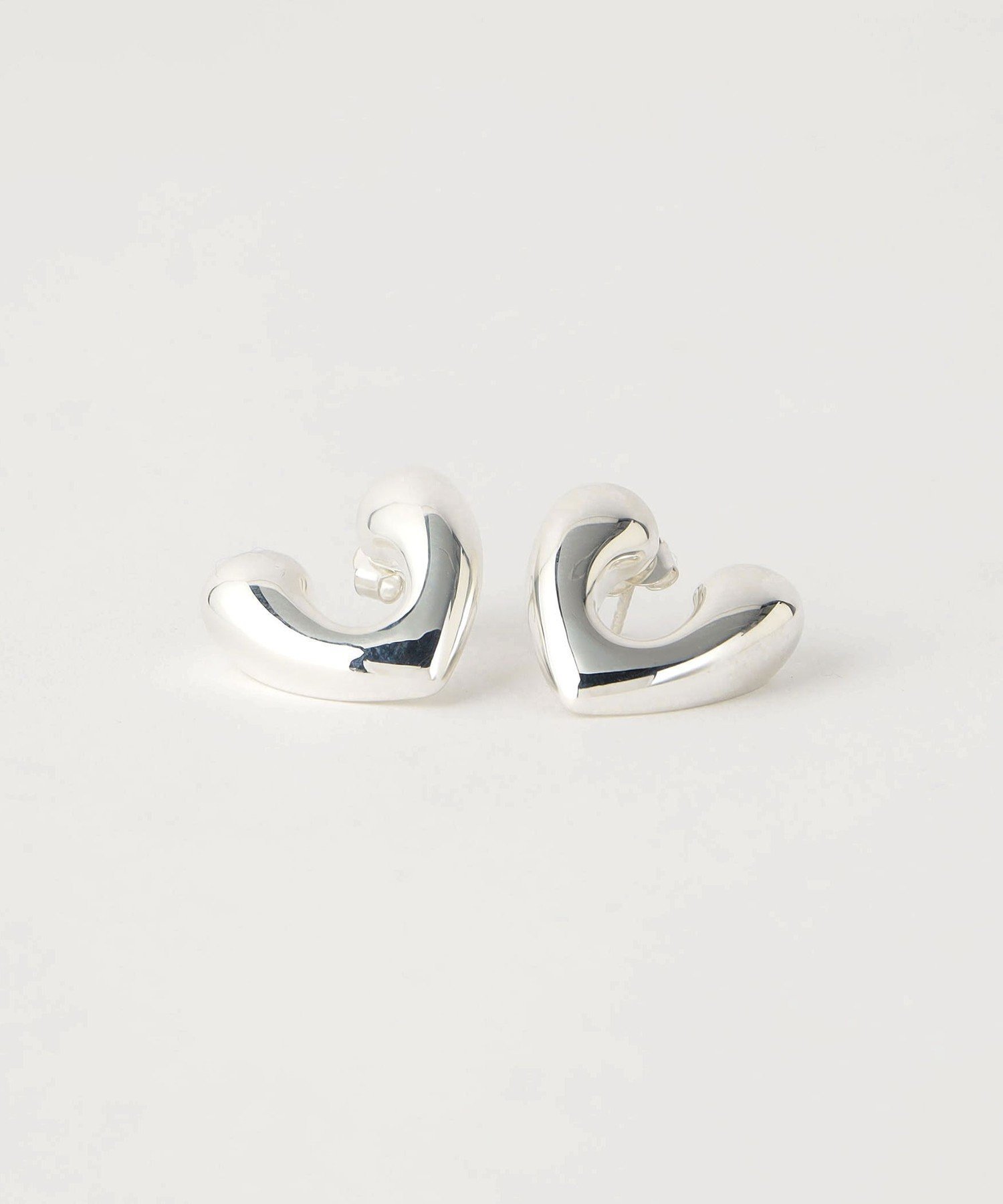 ANNIKA INEZ アニカイネズ ピアス 両耳 HeartHoops Sml E926-SML 楽天市場】ANNIKA INEZ アニカイネズ ハート ピアス ペア 両耳