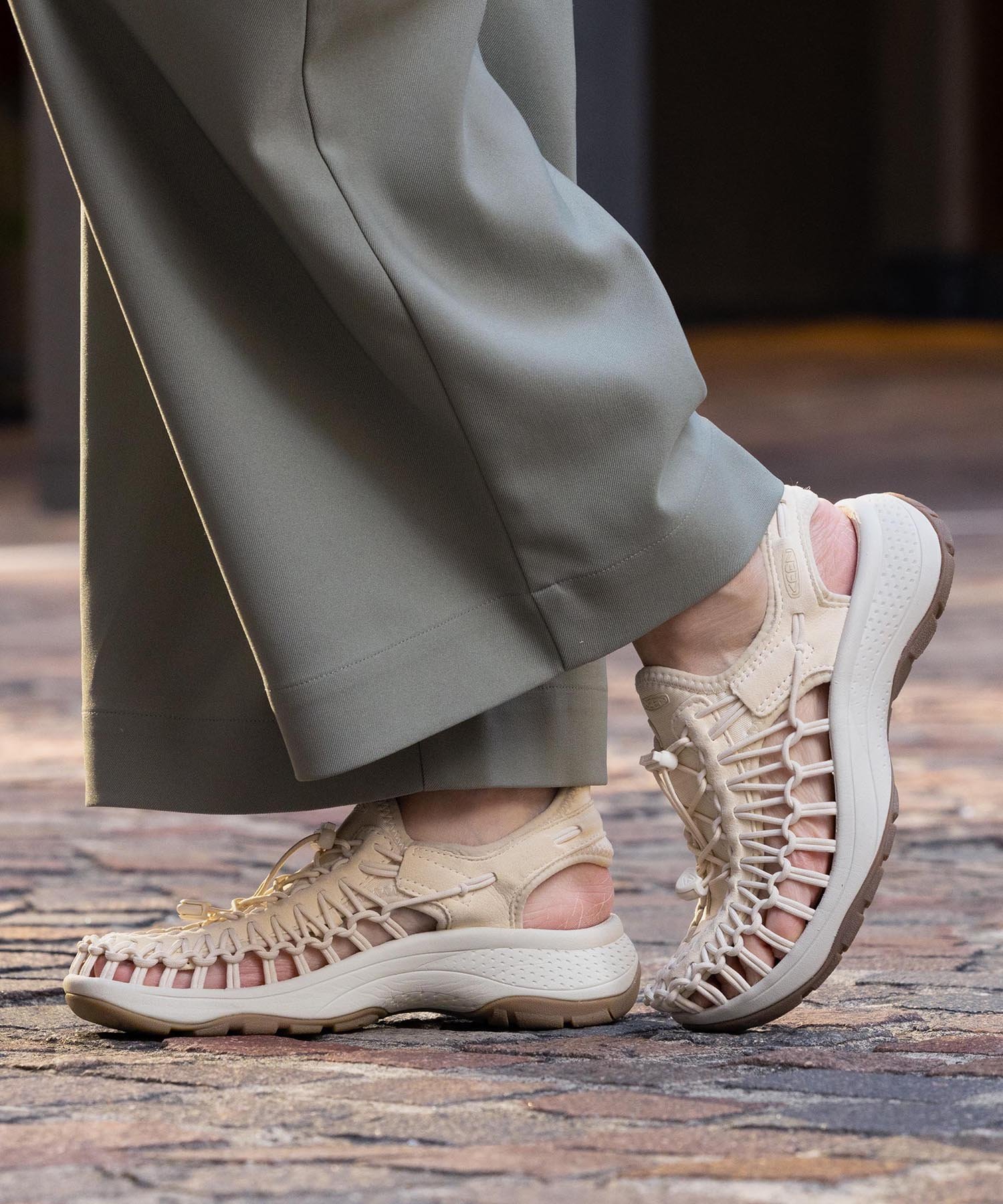 KEEN ユニーク　ミモザ　23.5 ke-1028868-img.jpg
