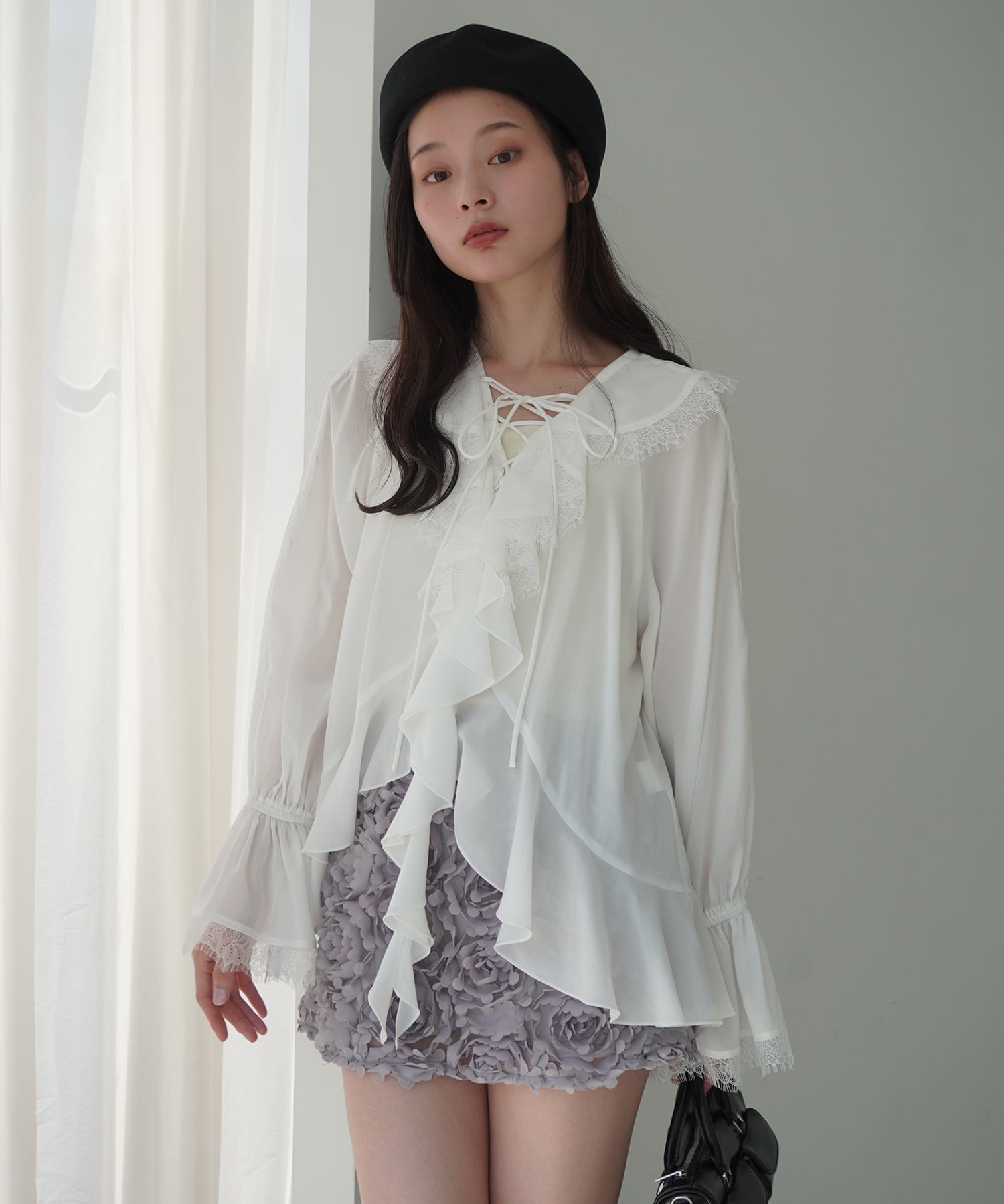 ボイルラッフルブラウス