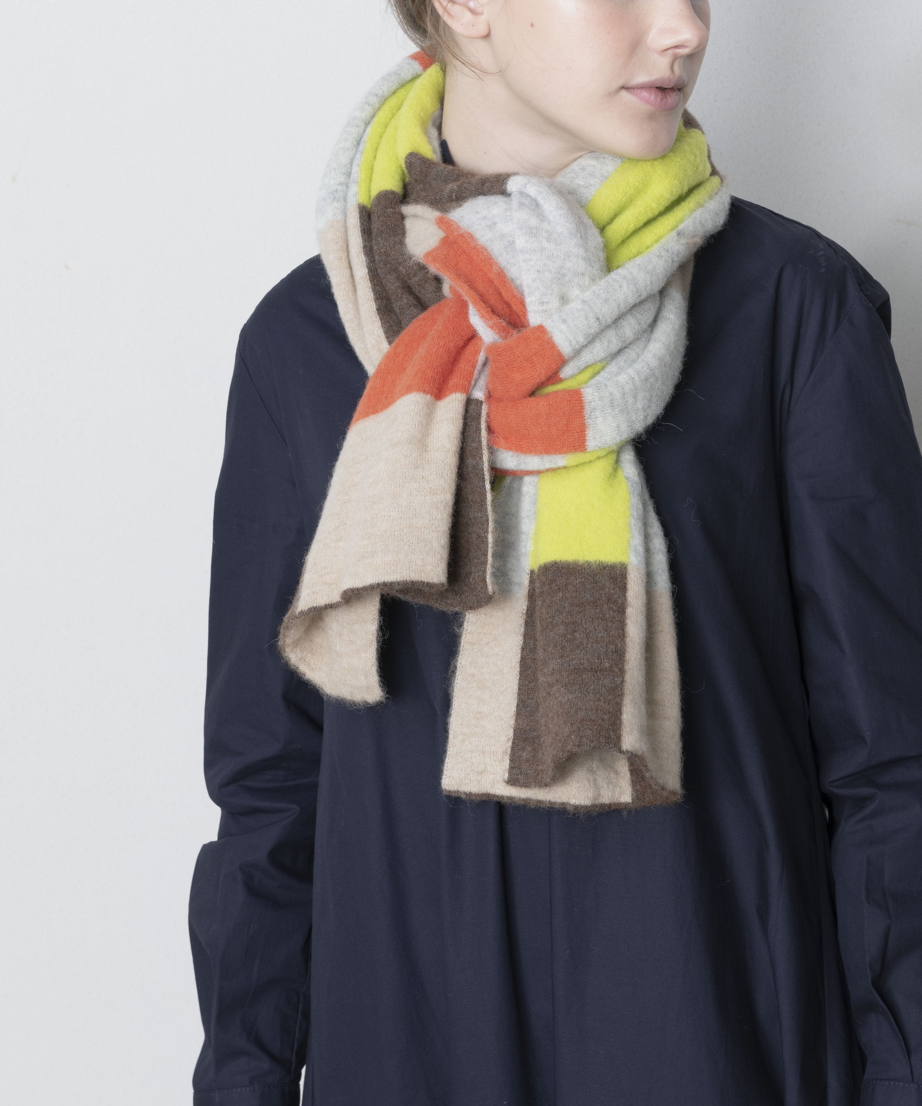 マークアンドロナネックウォーマー 楽天市場】MARK & LONA Two-Tone Stripe Neck & Hand Warmer