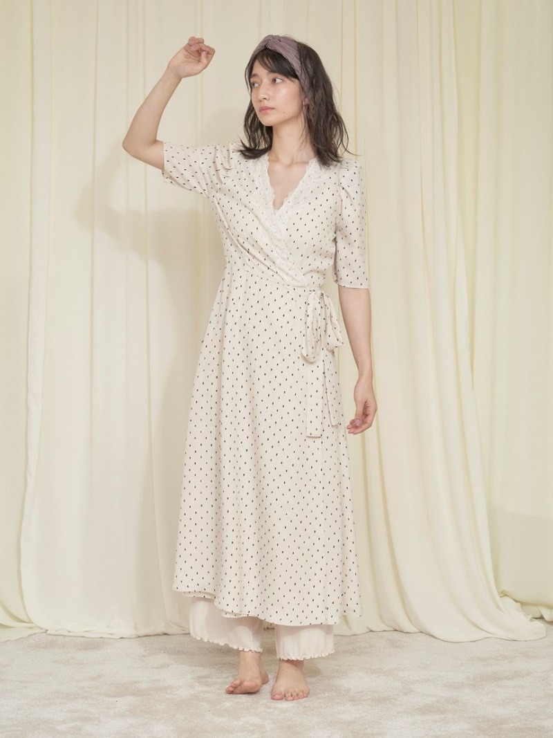 楽天市場 神崎恵コラボ レース切り替えドットワンピース Snidel Home スナイデルホーム ワンピース ワンピースその他 ホワイト 送料無料 Rakuten Fashion Usagistore Usagionline公式ストア