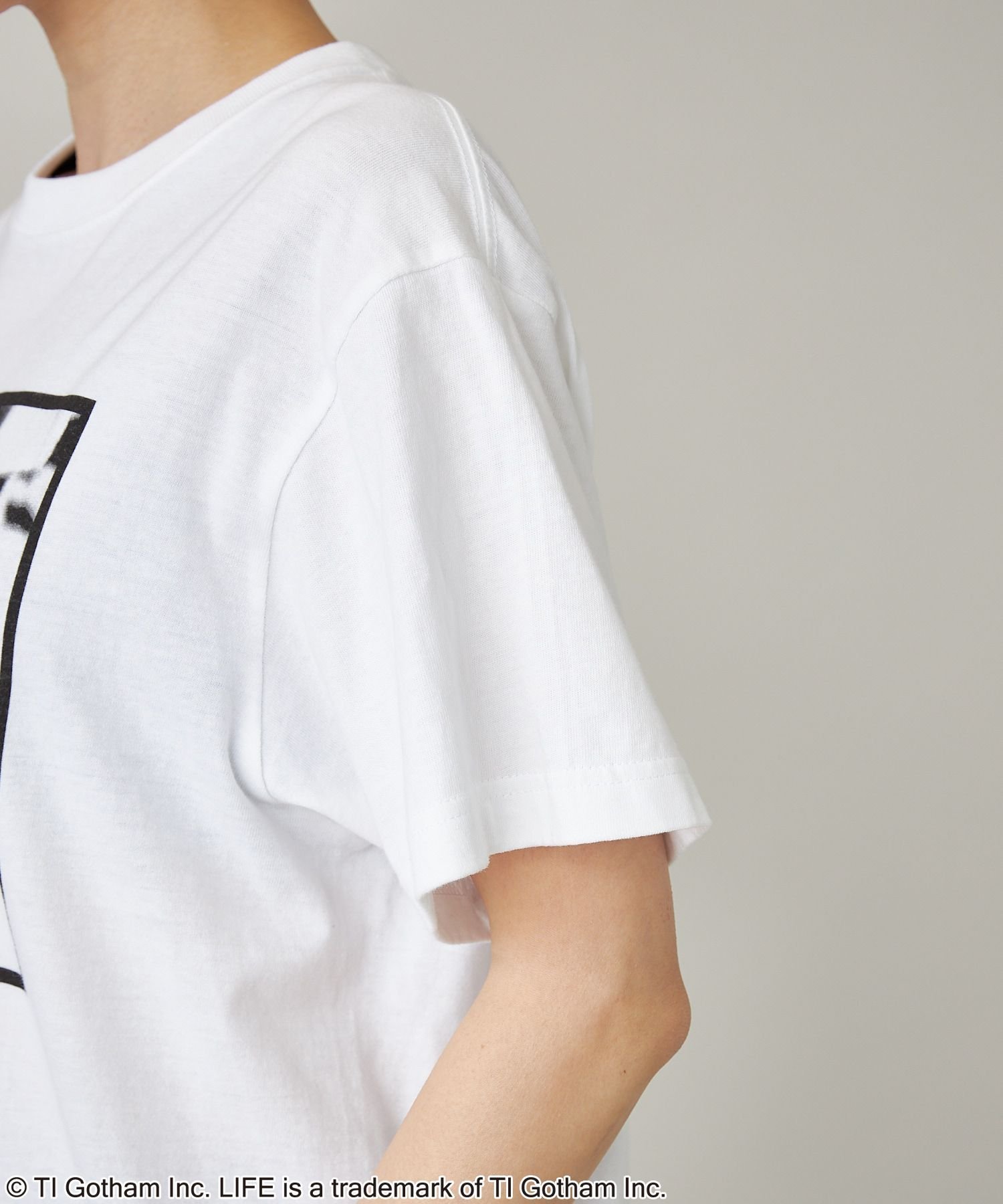 Curensology 【LIFE PICTURE COLLECTION】別注CHTシャツ(ヨコ) カレン 