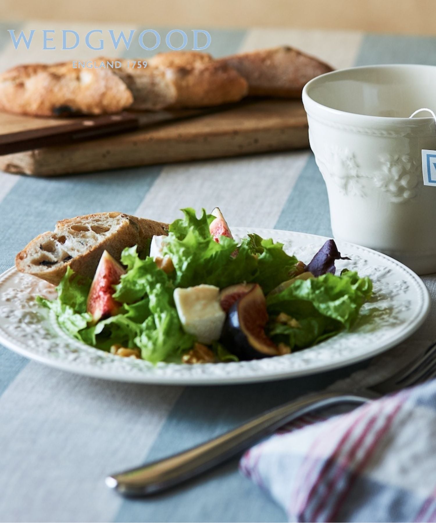 ウェッジウッド　ワイルドストロベリープティ　セパレートプレート　美品 ウェッジウッド（WEDGWOOD） ワイルドストロベリー/Wild