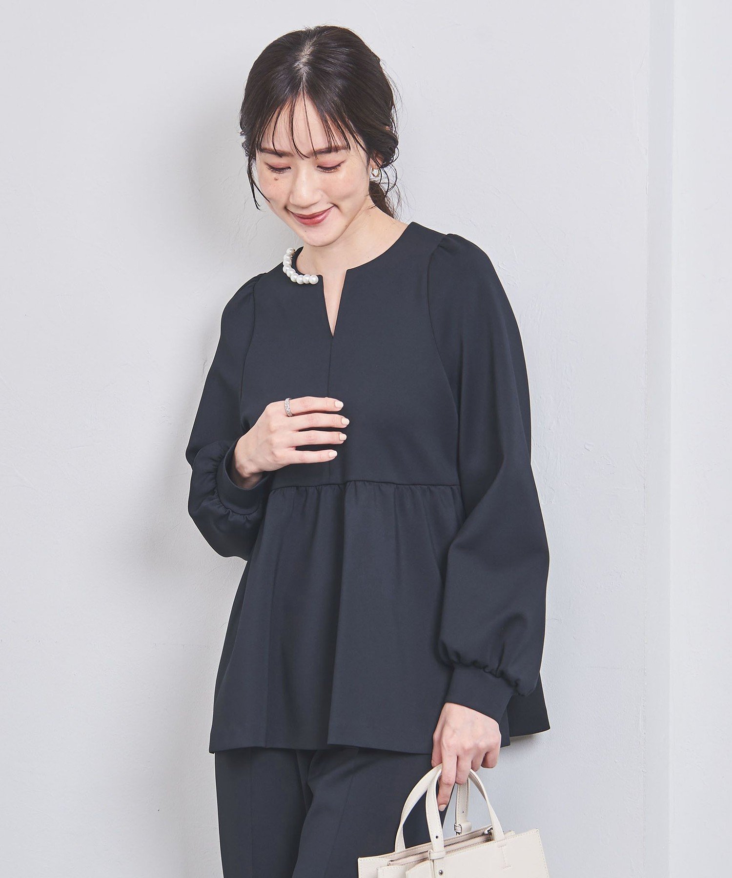 UNITED ARROWS SPONGY パールモチーフ ペプラム ブラウス