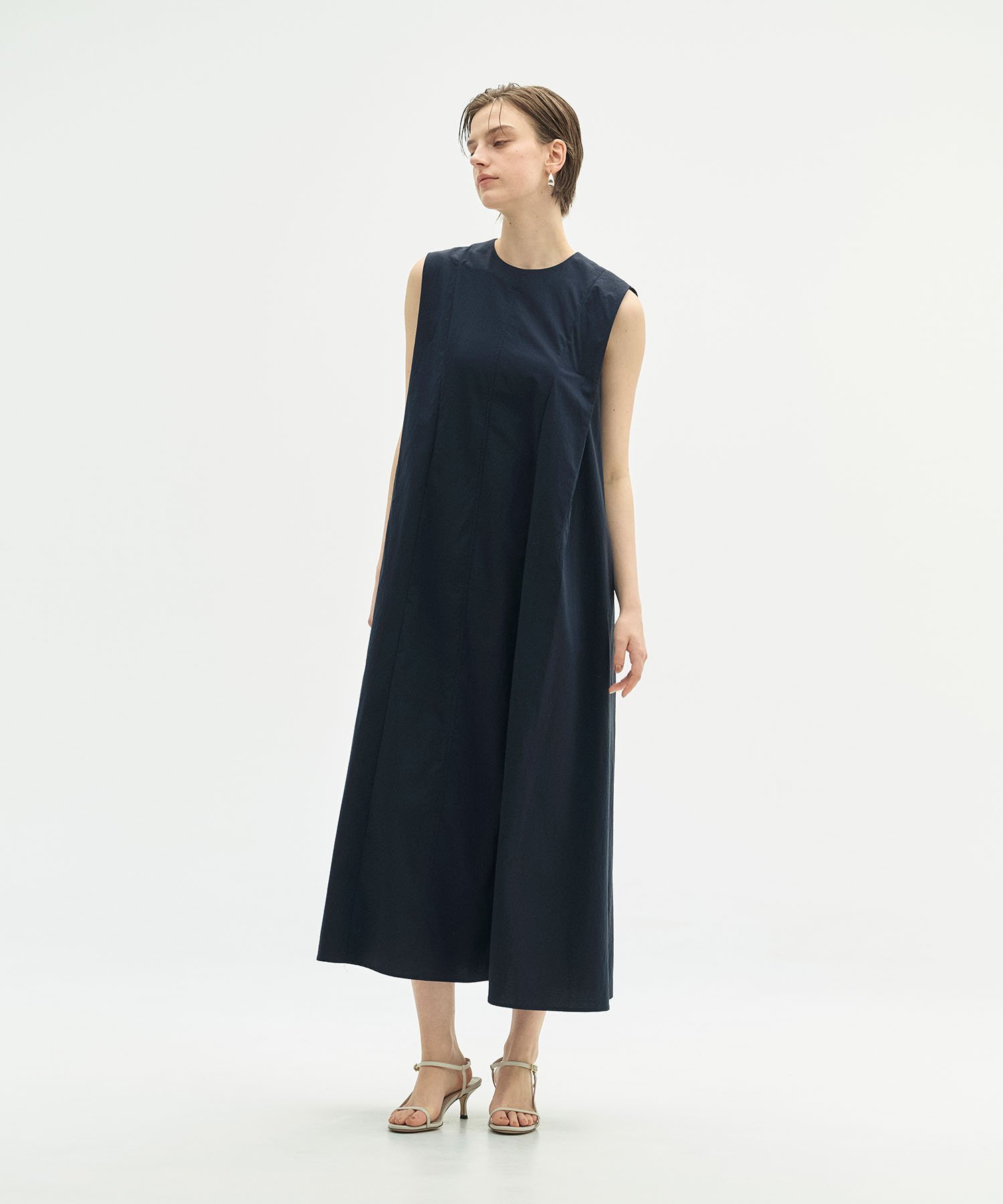 N.O.R.C ナイロンタスランワンピース ネイビー 送料込み SALE／50%OFF】N.O.R.C ナイロンタスランワンピース【AIRY MOTION