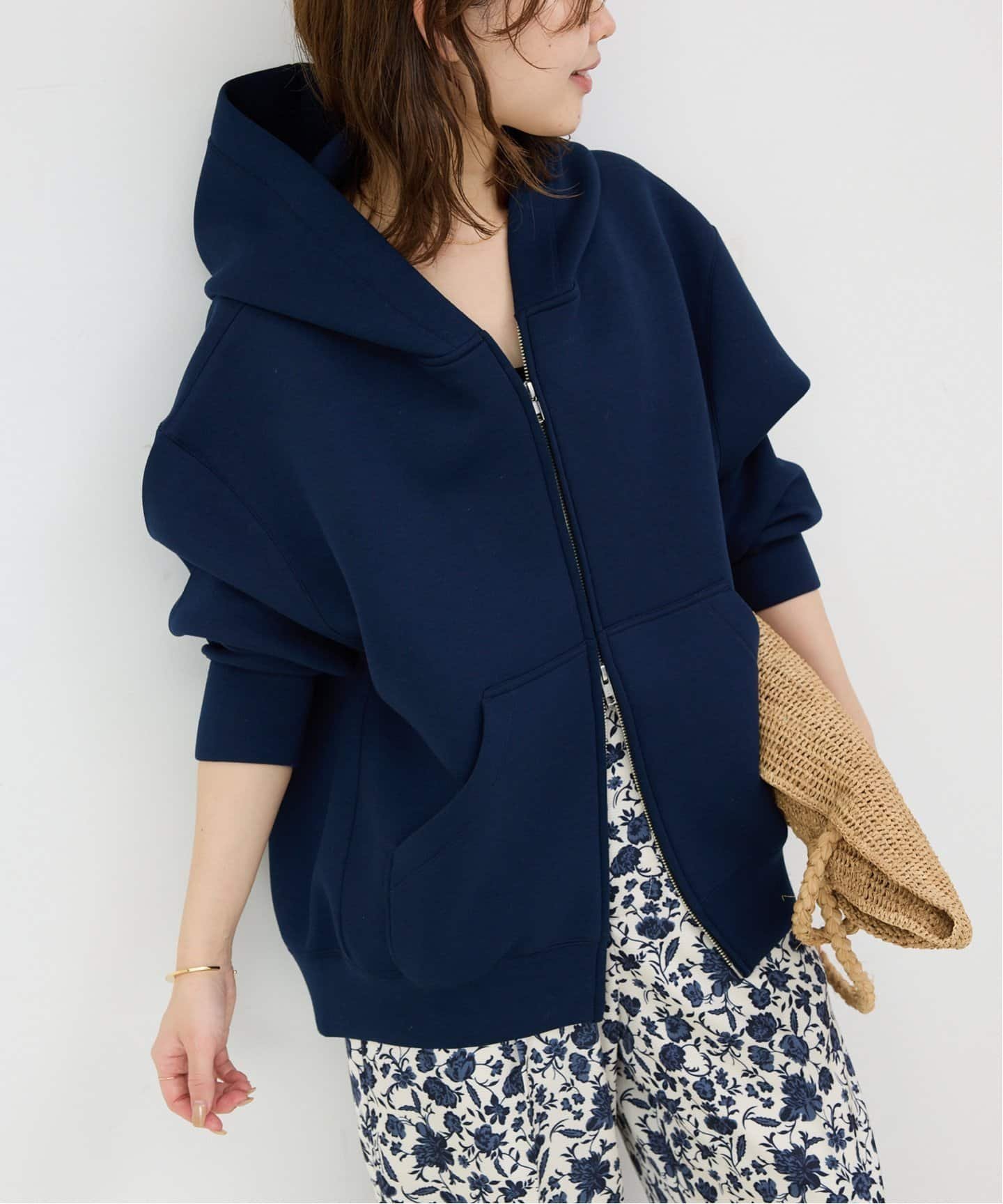美品☆ヴェルメイユ パー イエナ◇ダブルラッセルパーカー ゆったりめ ブラック 楽天市場】【SALE／40%OFF】ダブルラッセルパーカー VERMEIL par