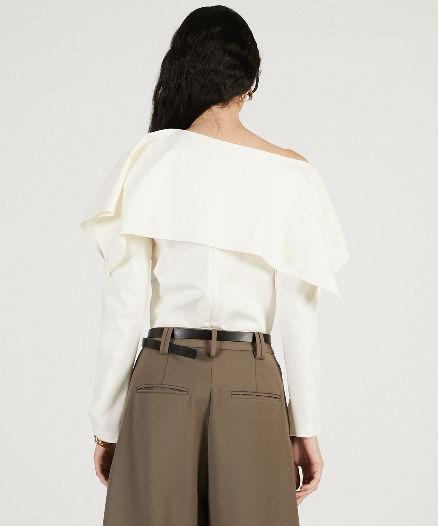 SALE／30%OFF】PRANK PROJECT スリットネックカバートップ / Slit Neck
