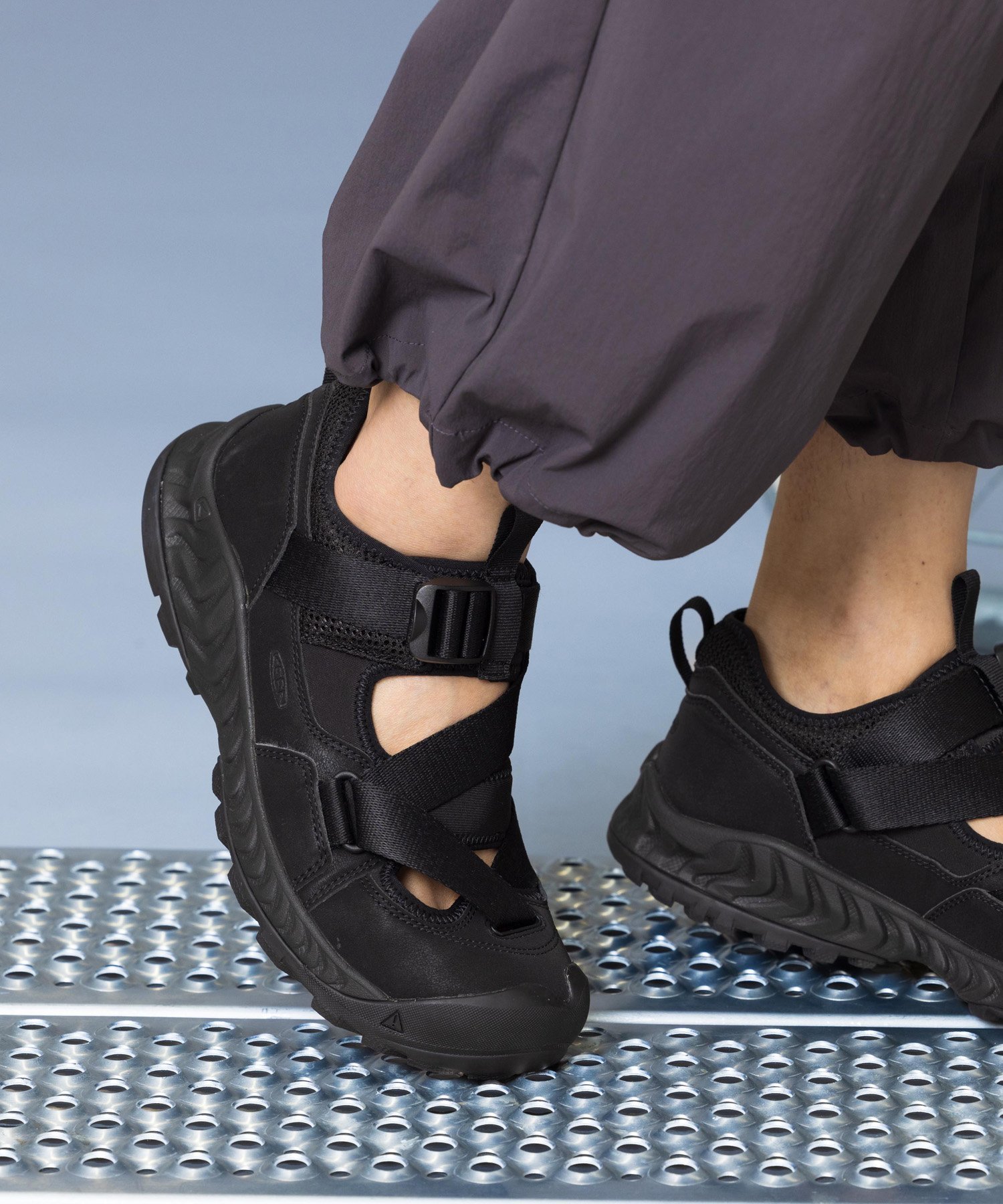【未使用・２４．５ｃｍ】KEEN メンズ ・レディース　男女兼用　サンダル 楽天市場】【公式】 KEEN キーン レディース メンズ オール