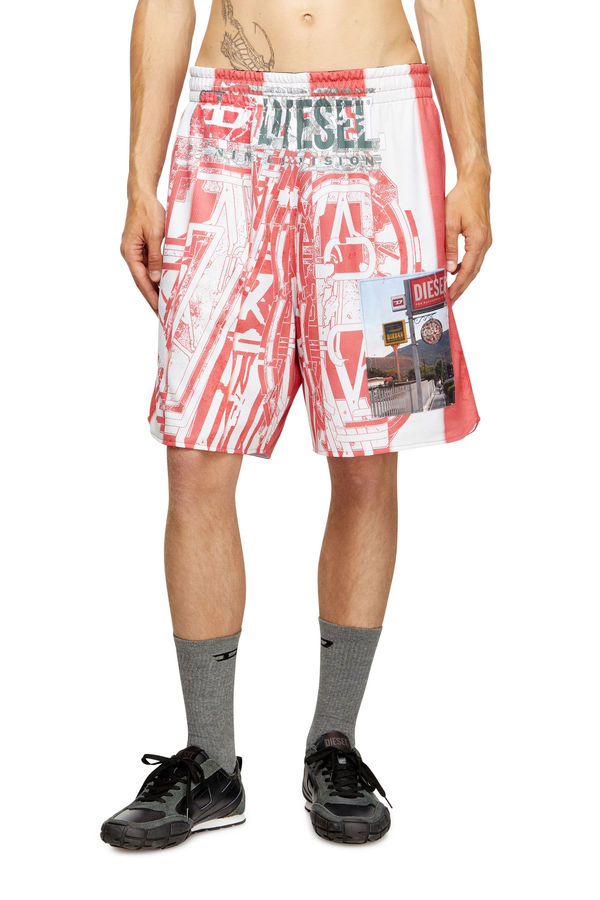 DIESEL P-MCKELL-SHORT-A ショートパンツ /46 UPK DIESEL P-MCKELL-SHORT-A ショートパンツ /46 UPK