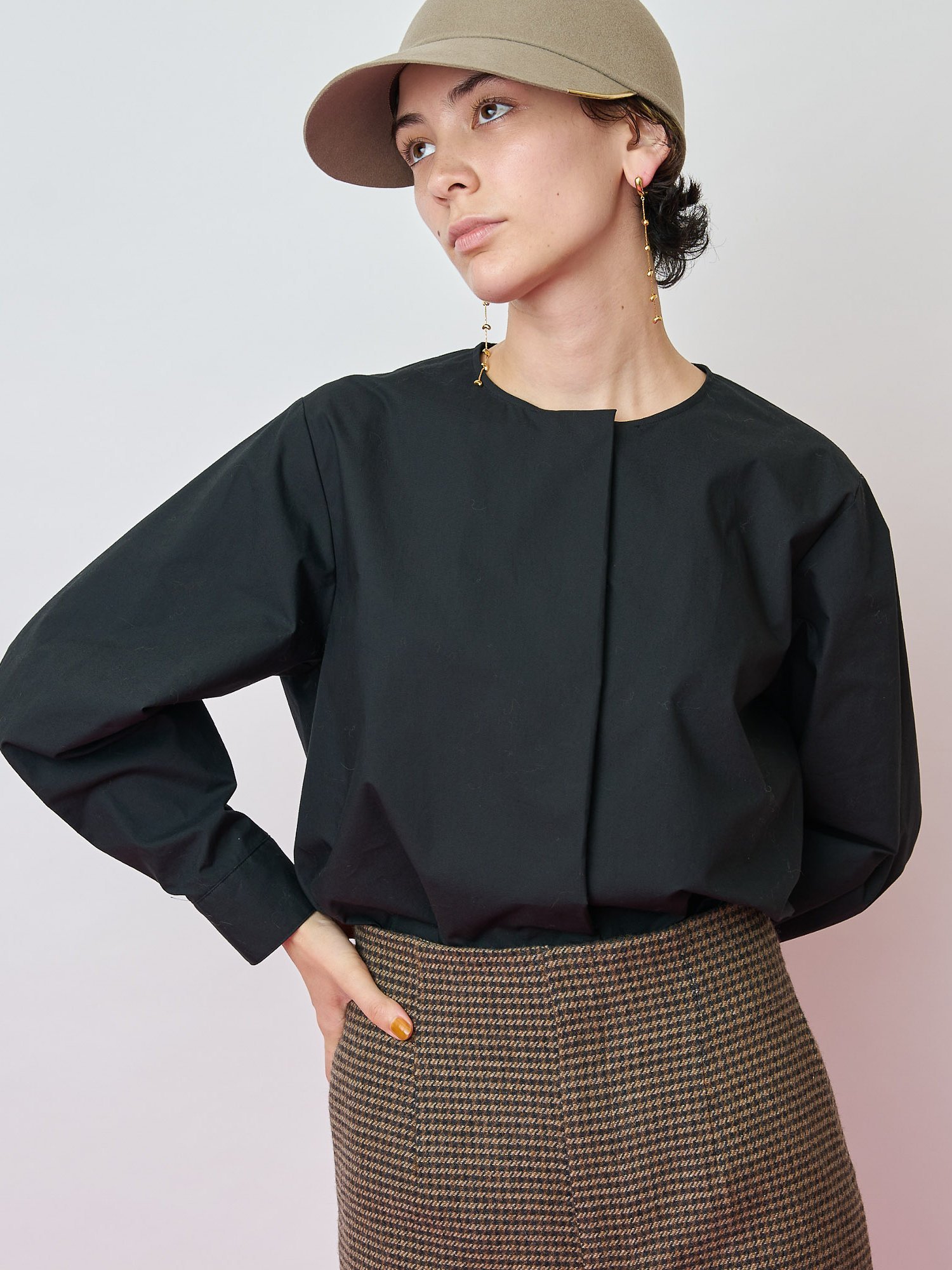 SALE／40%OFF】Whim Gazette 【THE PAUSE】フレアカラー2WAYブラウス 
