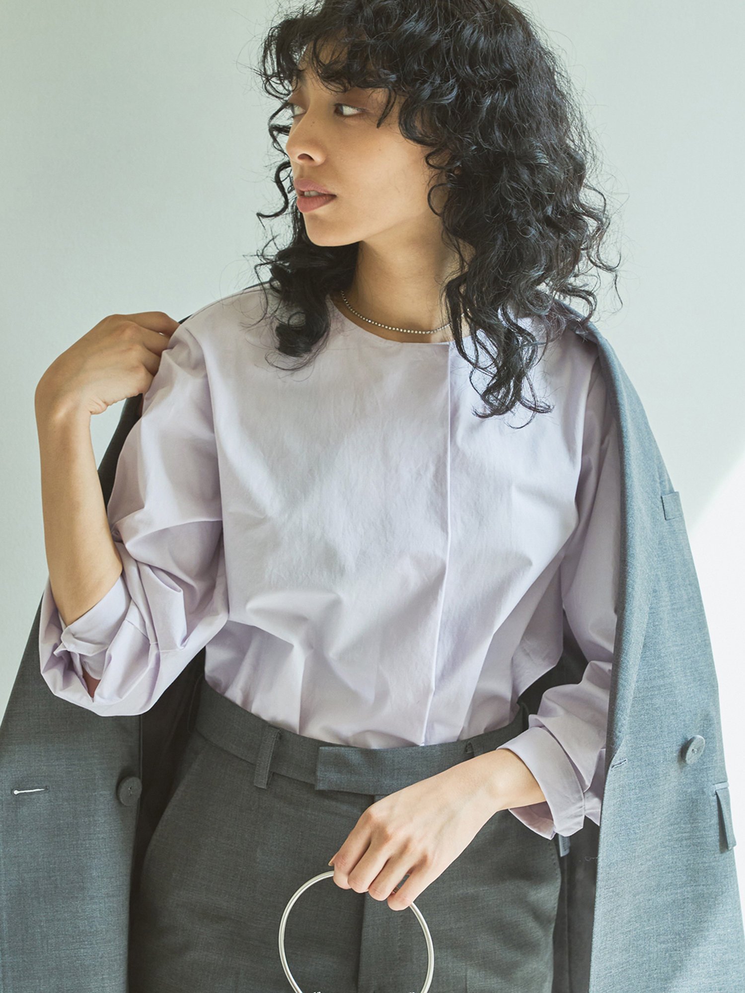 SALE／40%OFF】Whim Gazette 【THE PAUSE】フレアカラー2WAYブラウス 