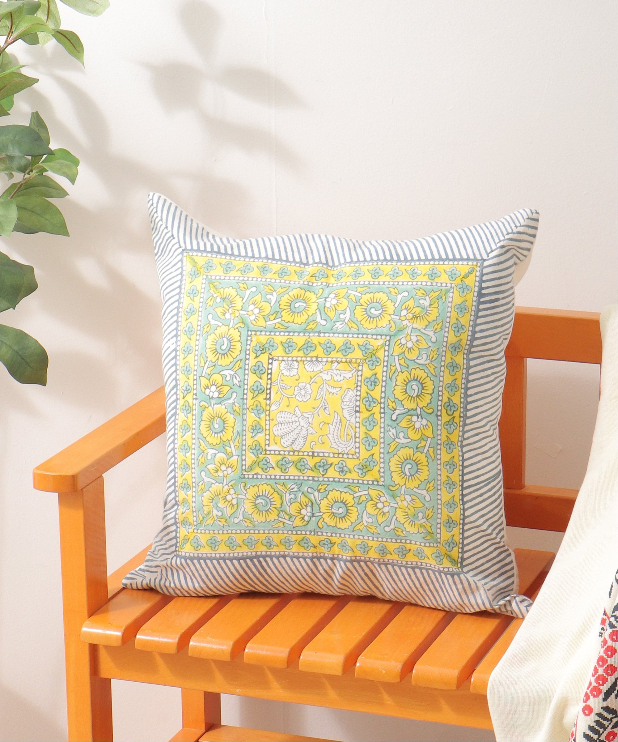 WTWダブルティーシェニール柄スツールクッション WTWダブルティーシェニール柄スツールクッション ☆WTWダブルティー