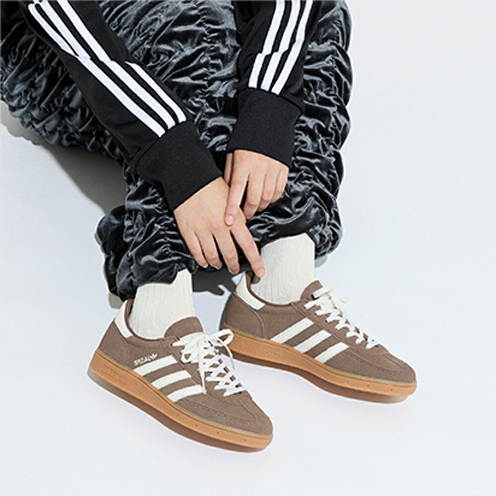 adidas 【公式】アディダス adidas 返品可 ハンドボール スペツィアル / Handball Spezial ローカット 26aw アディダス シューズ・靴 スニーカー ブラウン【送料無料】