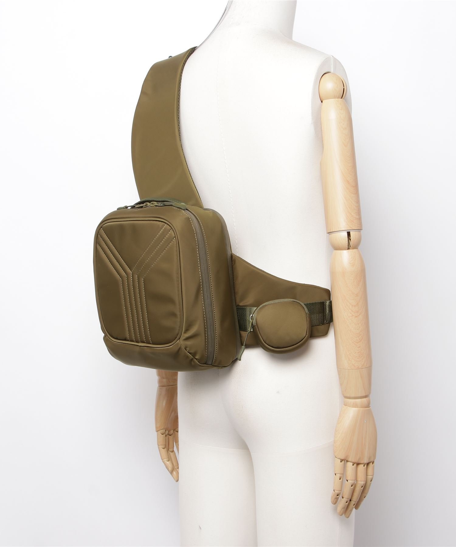 楽天市場】【S/M/L展開】YAKPAK ヤックパック Record Bag S YAC