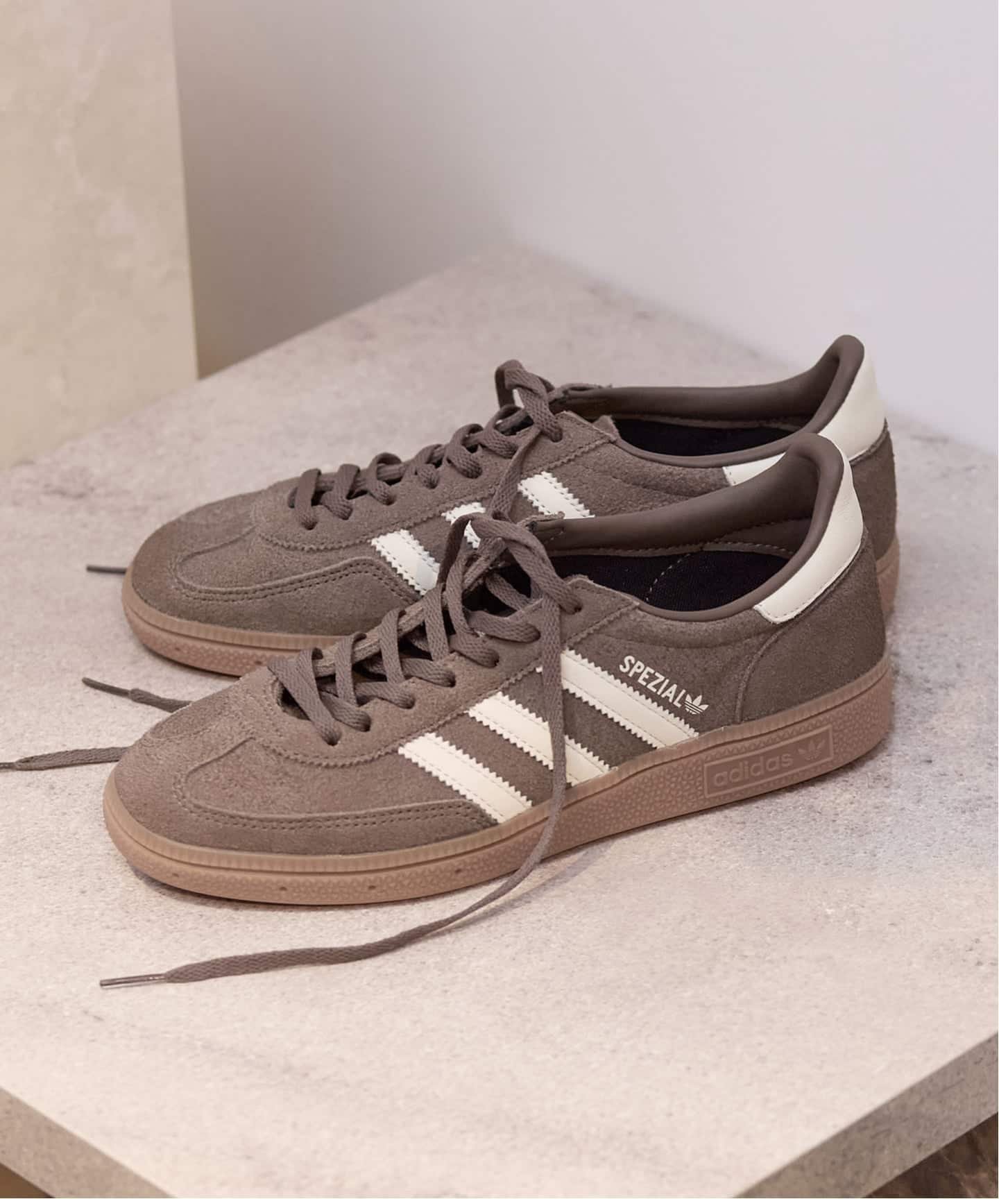 靴 adidas HANDBALL SPEZIAL JOURNAL STANDARD 楽天市場】【ADIDAS / アディダス】HANDBALL SPEZIAL W JOURNAL