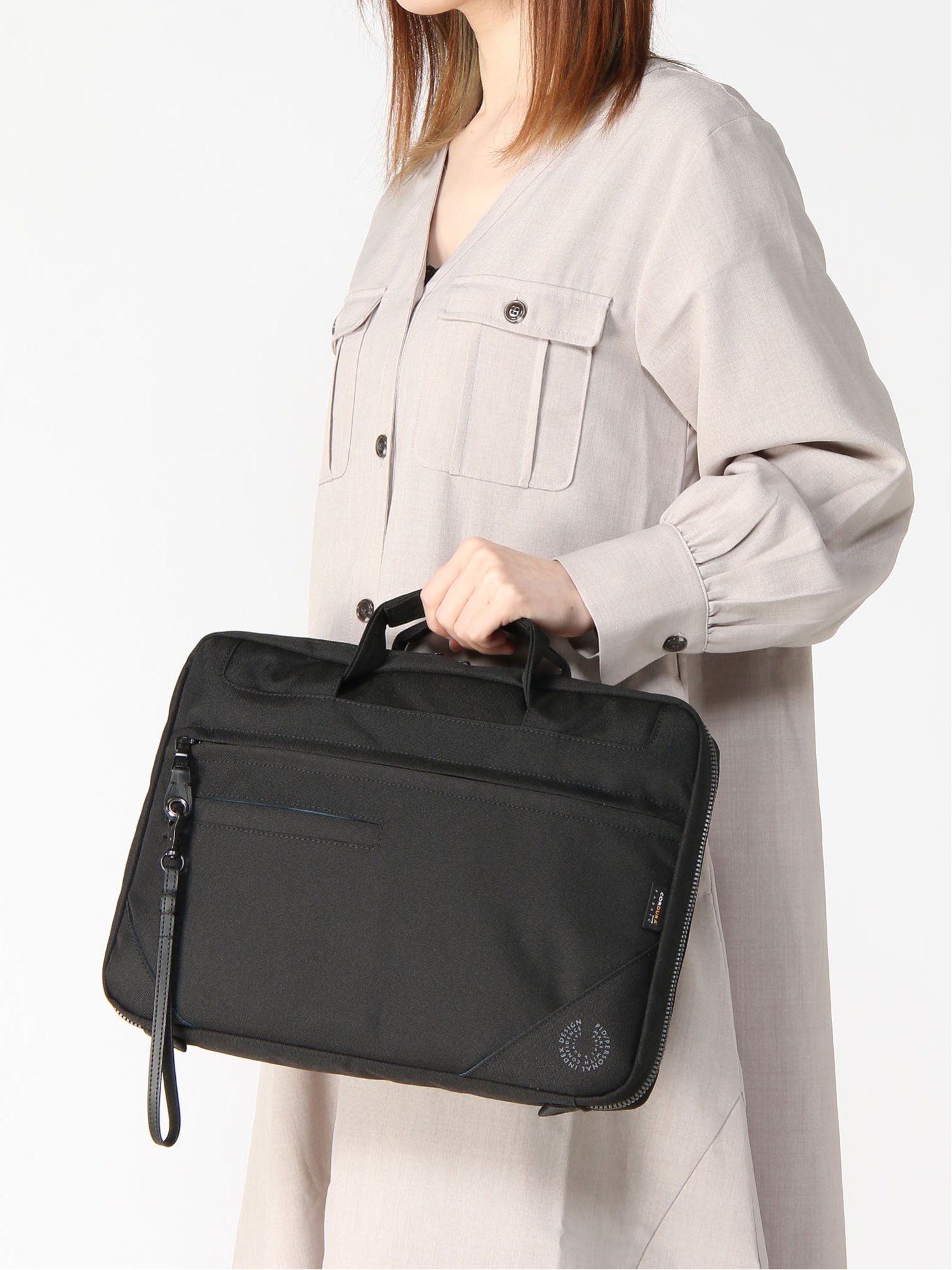 BARNEY'S NEW YORK ブラックビジネスバッグ バーニーズニューヨークBARNEYS NEWYORK黒レザー ビジネスバッグ