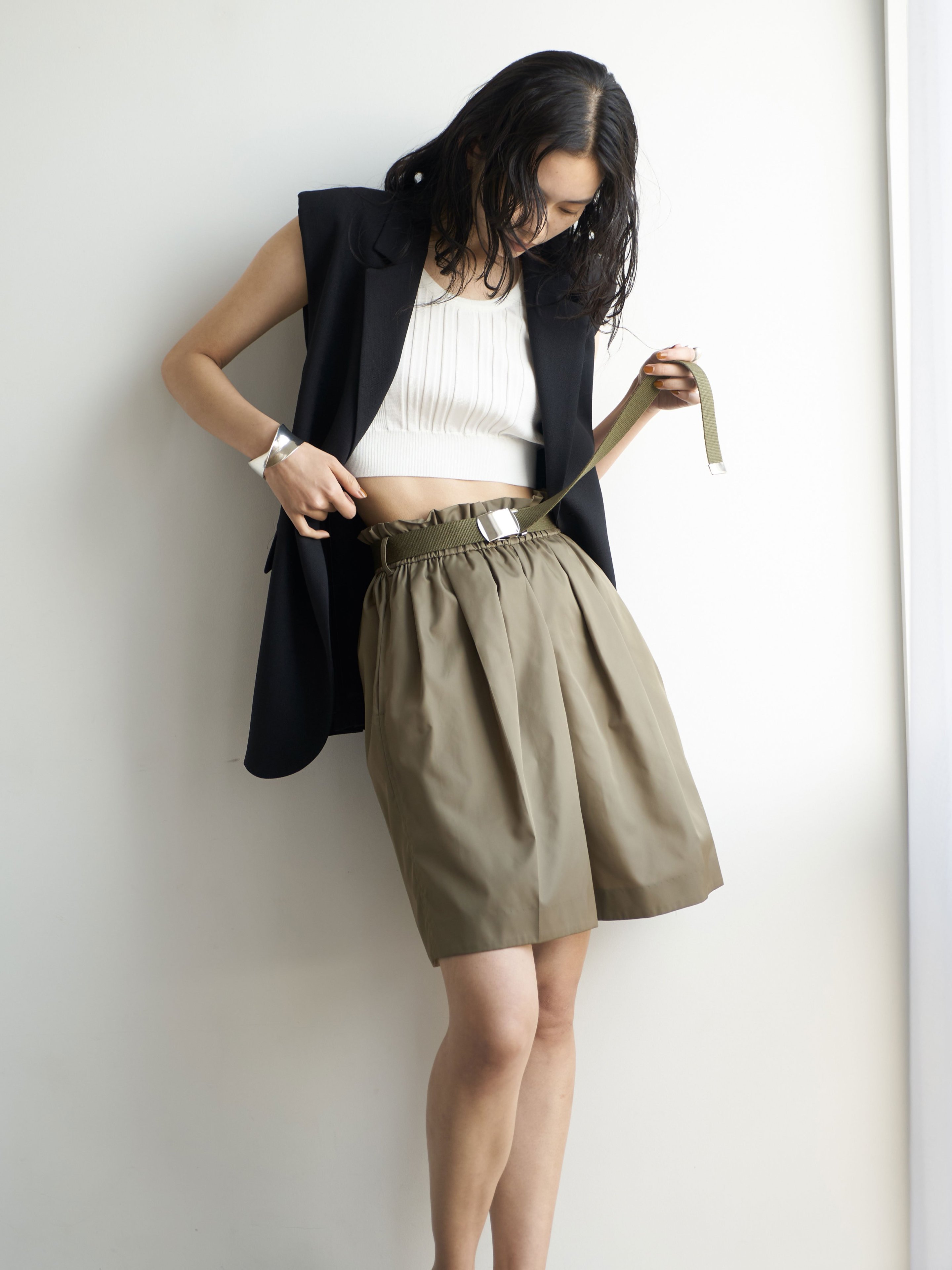 SALE／50%OFF】MIESROHE ペーパーバッグギャザーハーフパンツ
