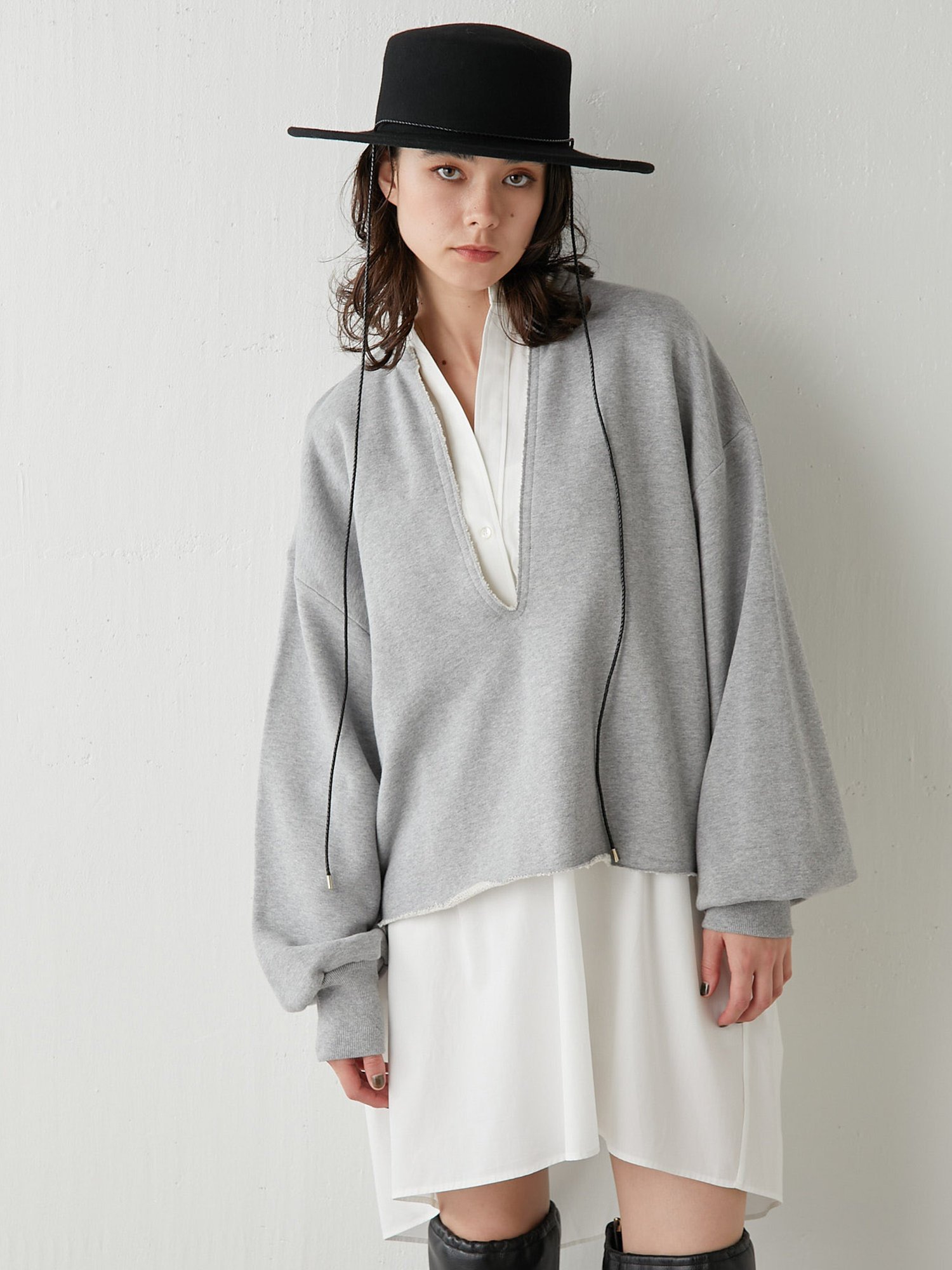 【美品】Whim Gazette 刺繍チュニックシャツ　白 刺繍チュニックシャツ2 | Whim Gazette(ウィム ガゼット