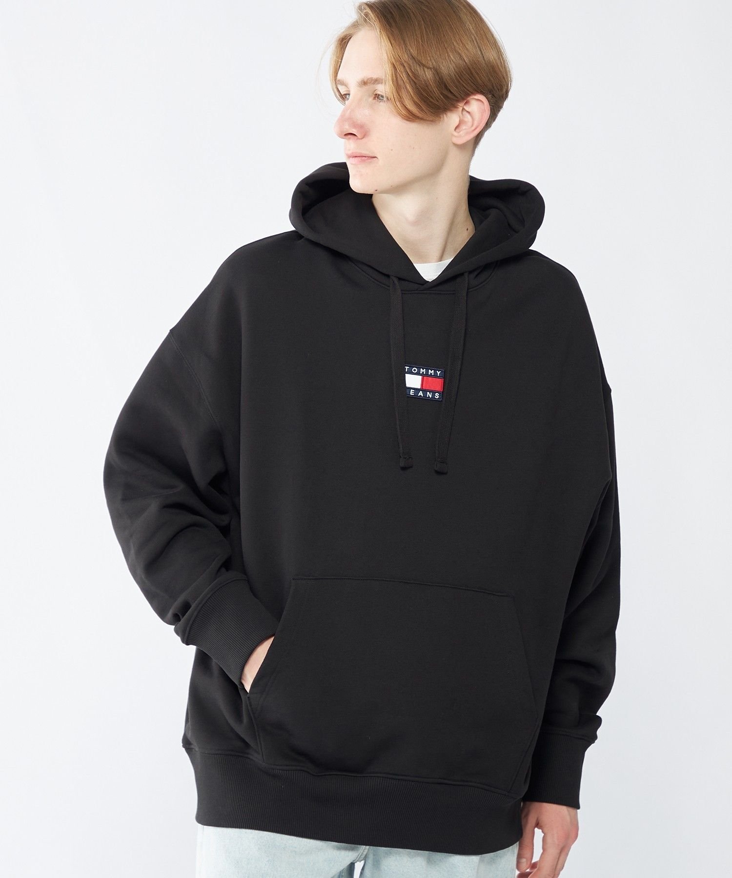 とみー アイコニックモノグラムカメラバッグ | トミー ヒルフィガー