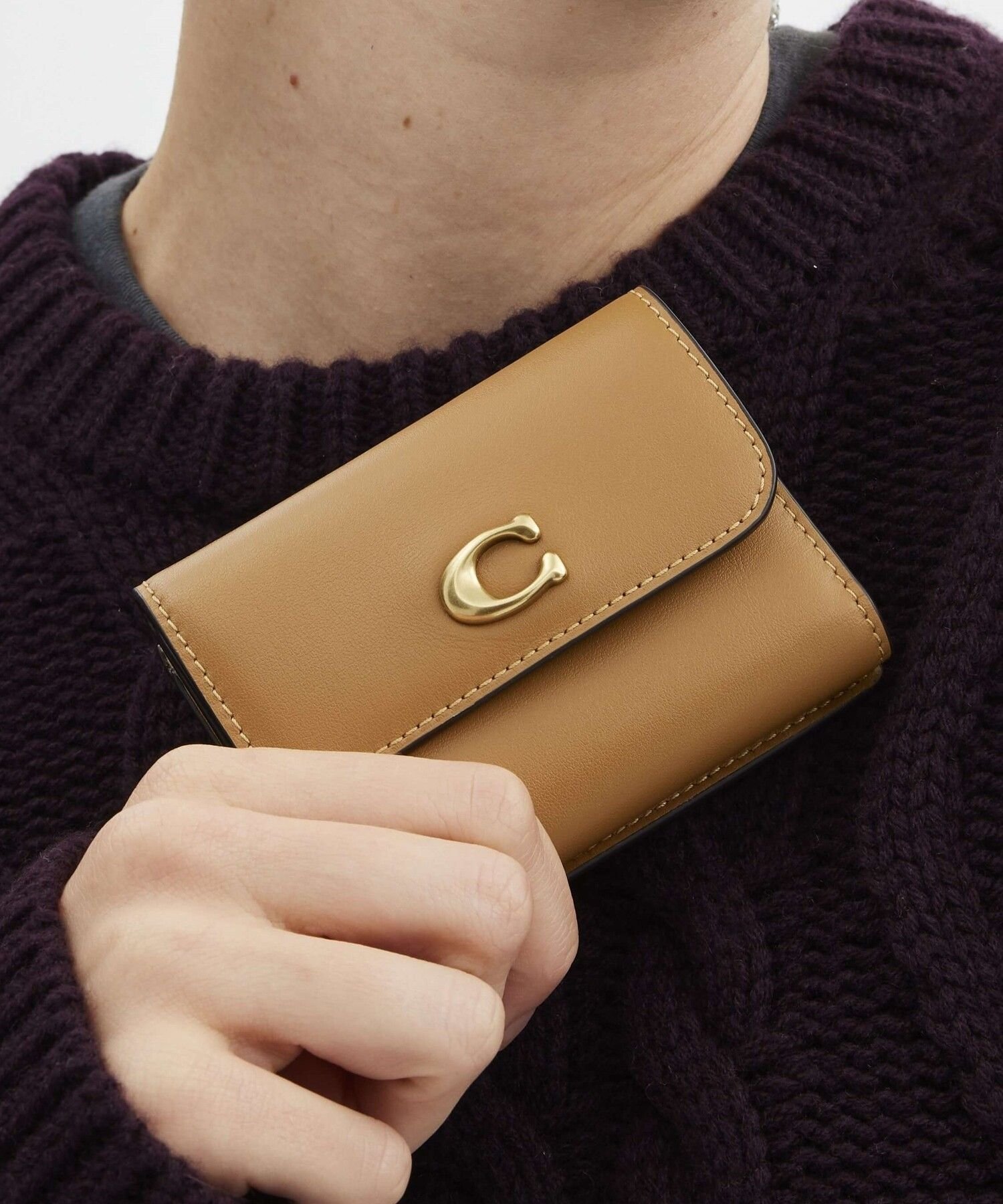 COACH 三つ折り財布　カードケース 楽天市場】COACH コーチ 三つ折り財布 エッセンシャル カード