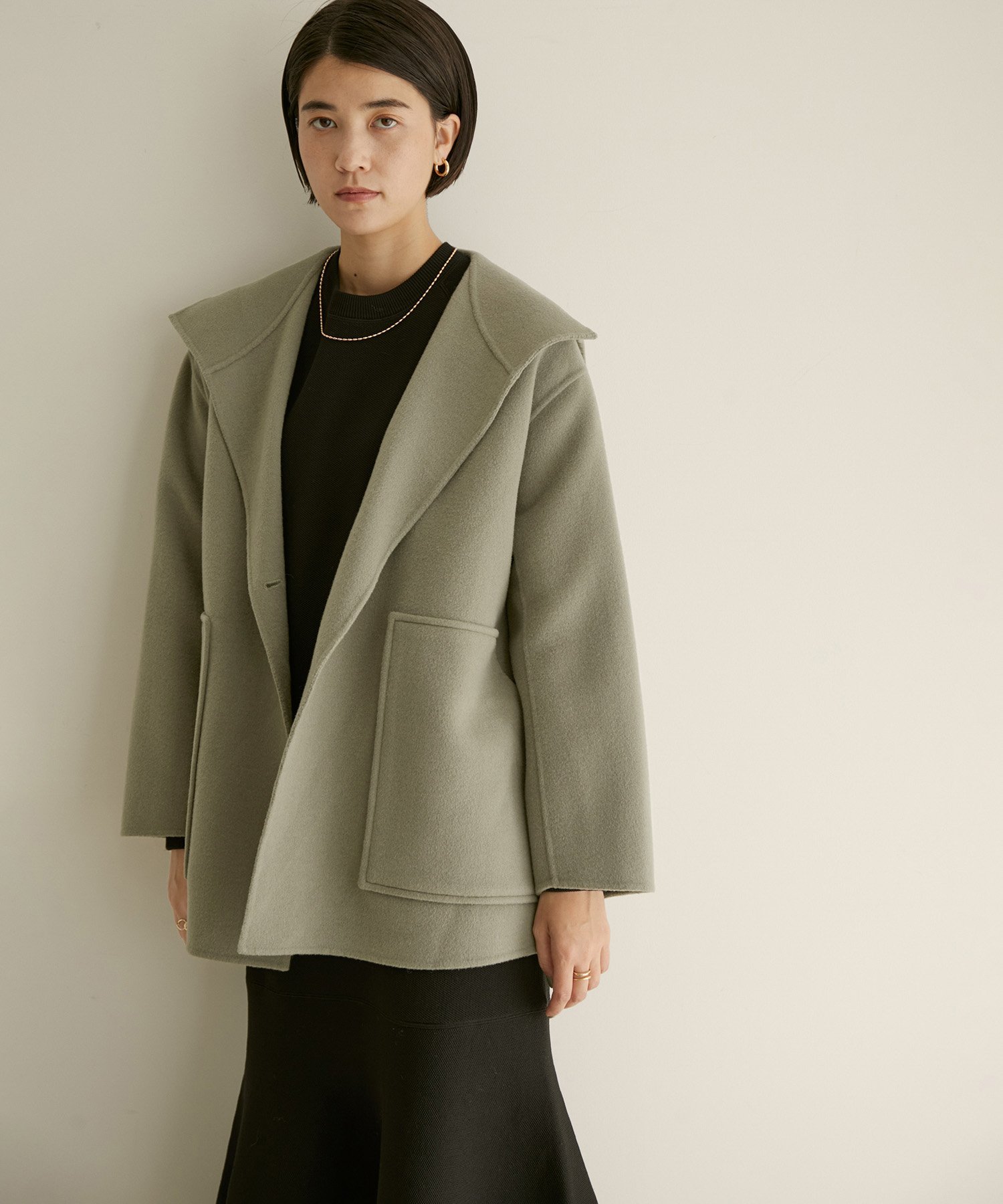 【tomocoさま専用】SALON ウールリバーフーデッドハーフコート ウールリバーフーデッドハーフコート（SALON adam et rope'