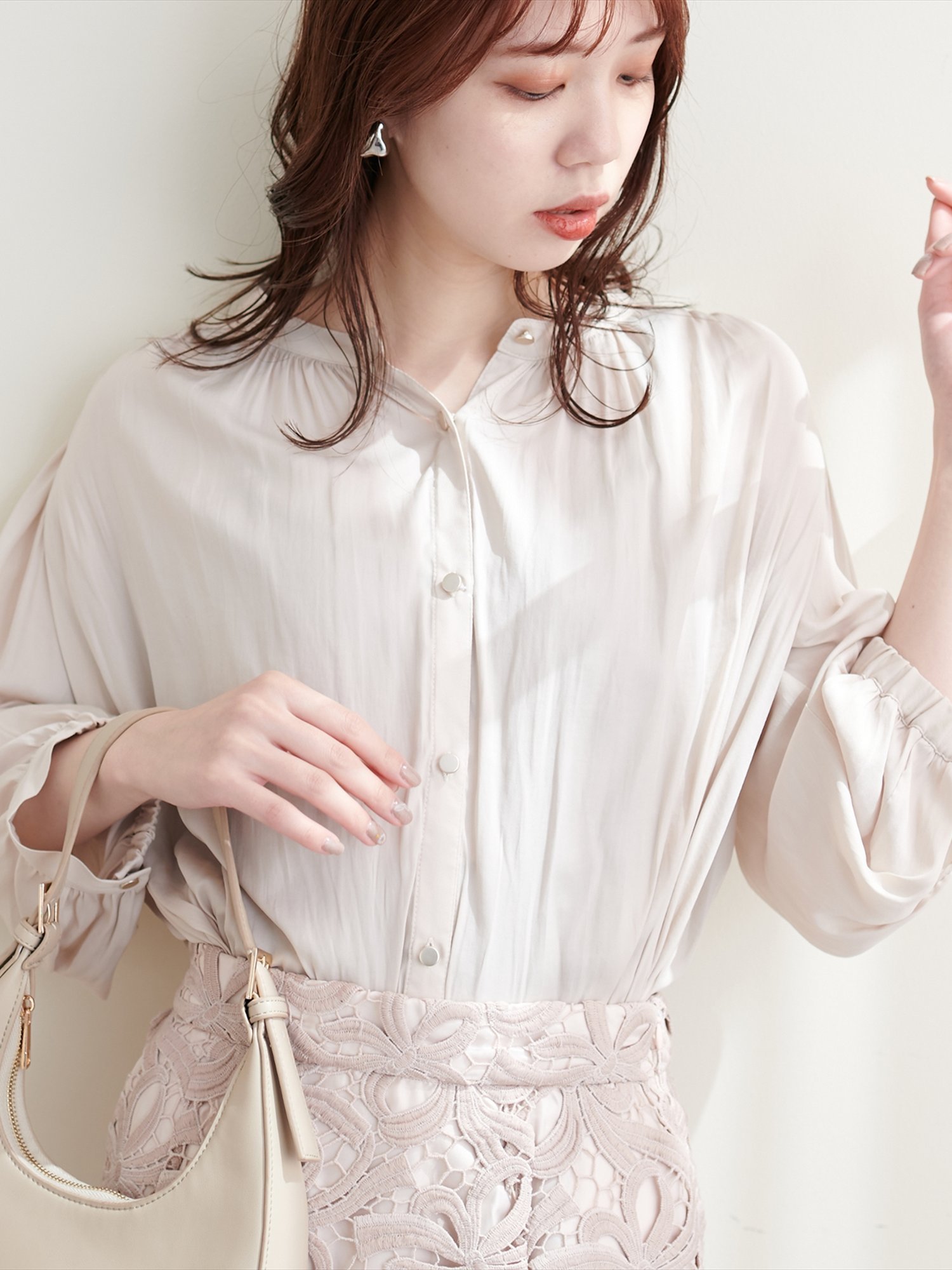 natural couture とろみサテン7分袖ブラウス ナチュラル