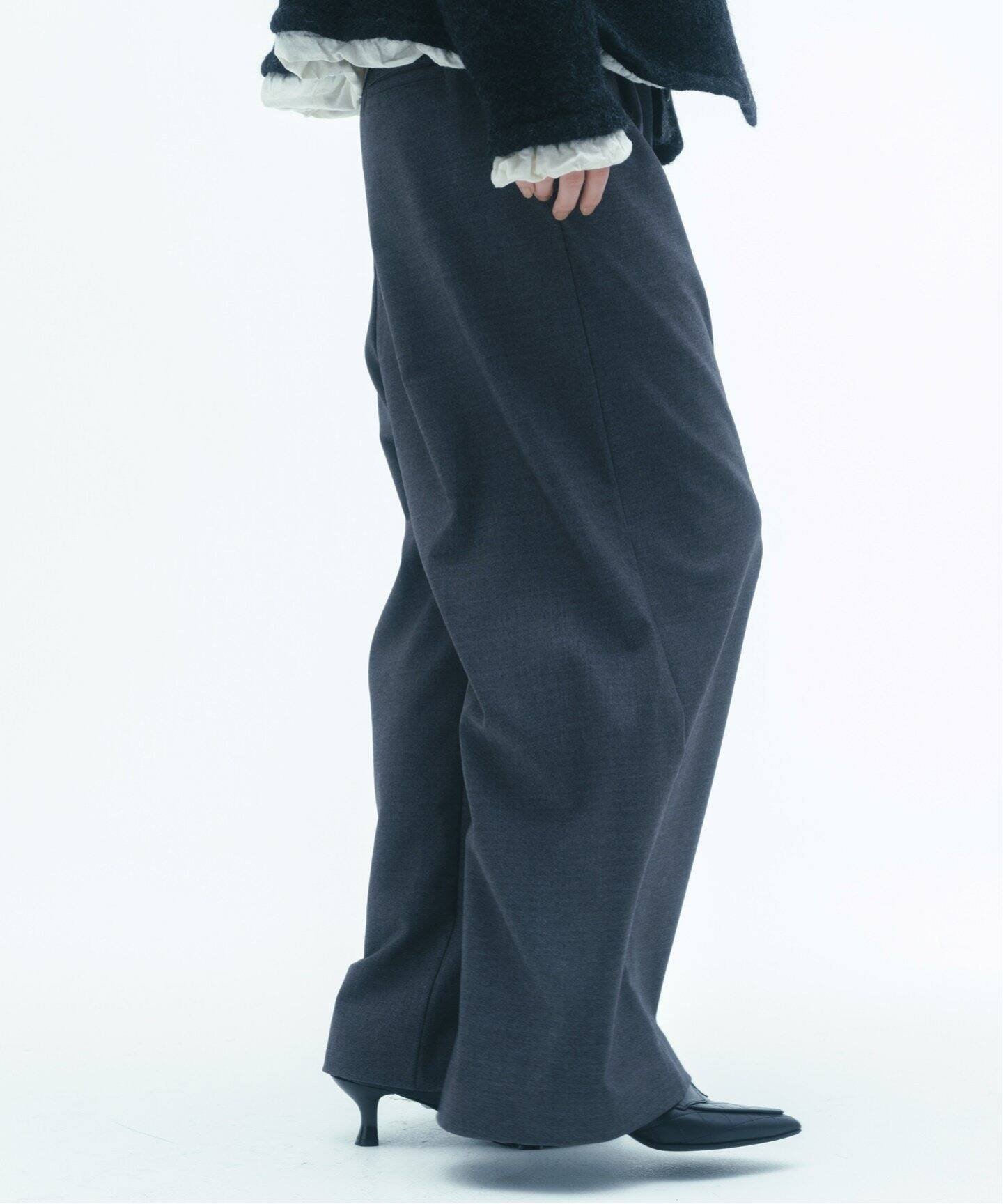 【新品未使用タグ付き】  Charles Chaton  sick slacks 新品未使用タグ付き】 Charles Chaton sick slacks - メルカリ