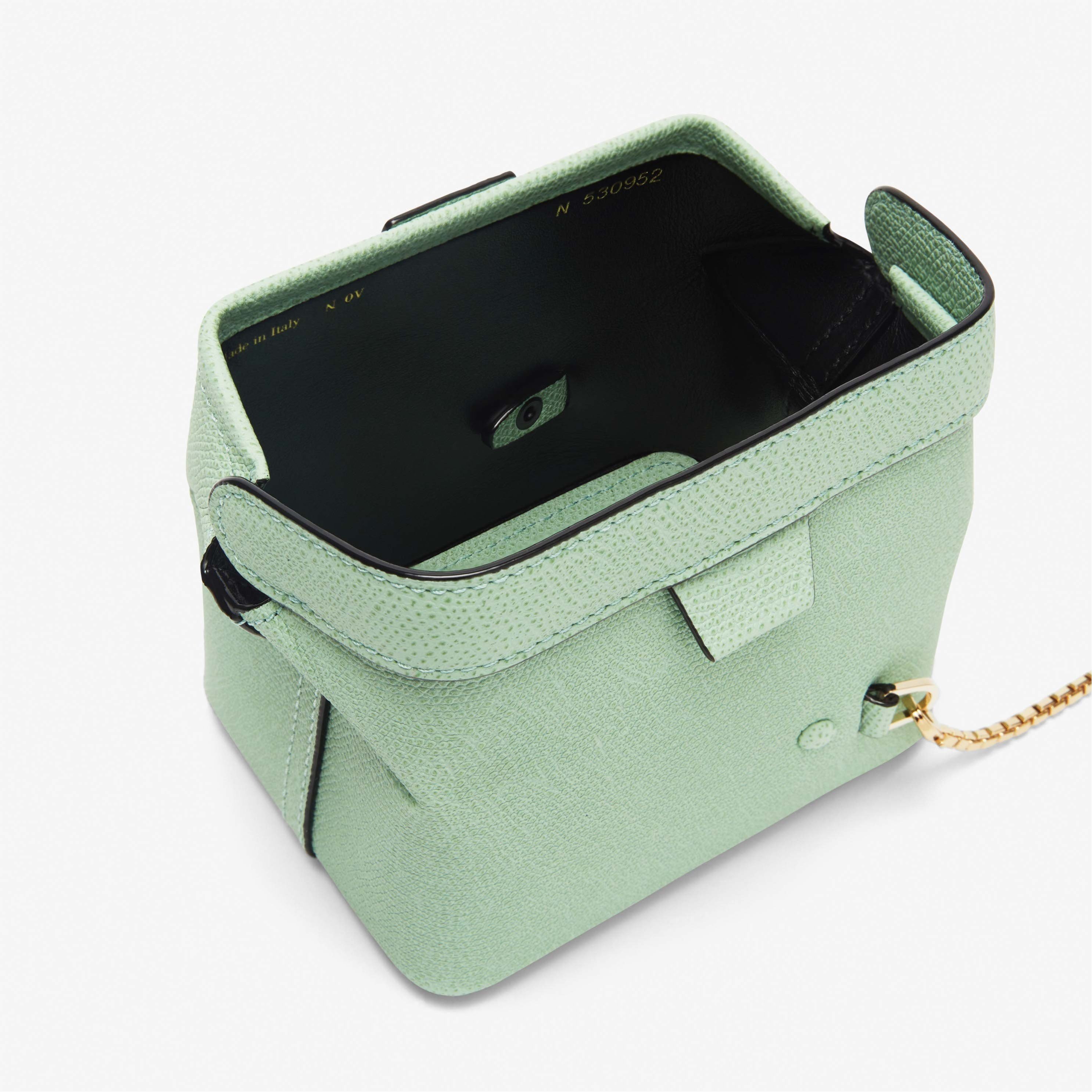 ★送料関税込★Valextraトリックトラック ナノ ショルダーバッグ セール 26%OFF】【VALEXTRA】ヴァレクストラ ショルダーバッグ