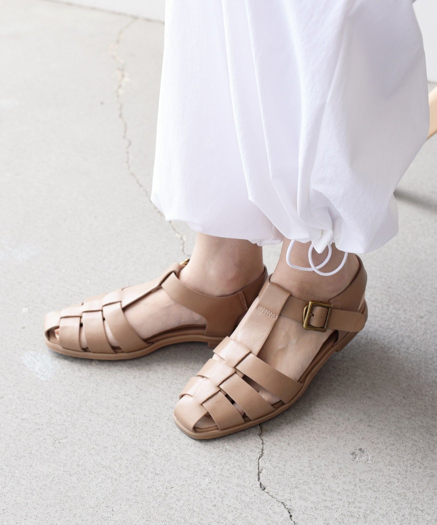 SALE／45%OFF】SHIPS WOMEN * スリム グルカ サンダル 22.5~25.5