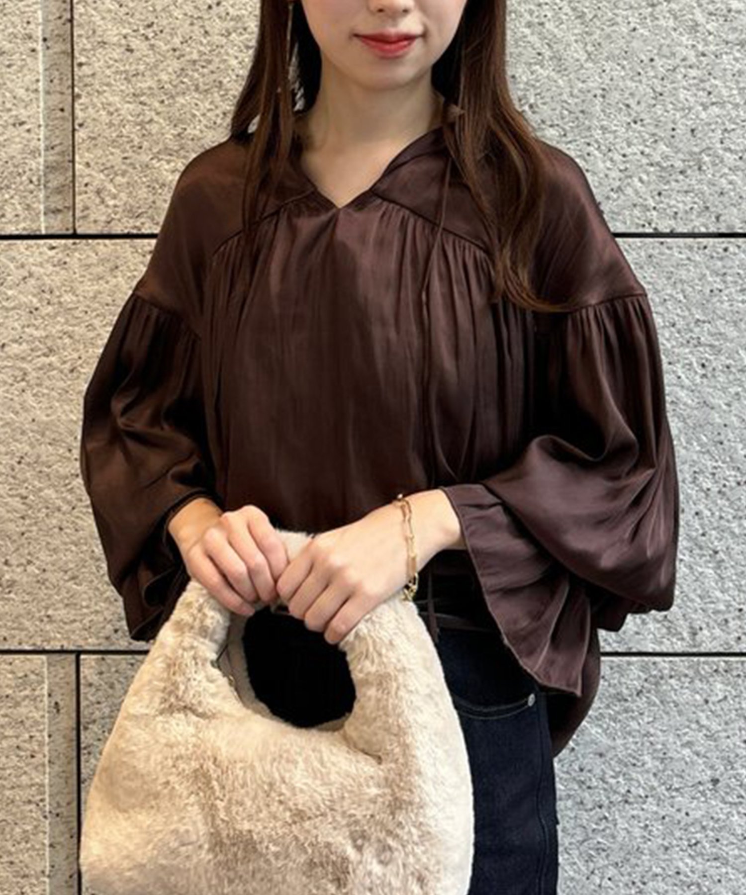 SALE／30%OFF】anuans ネックフリルギャザーブラウス アニュアンス