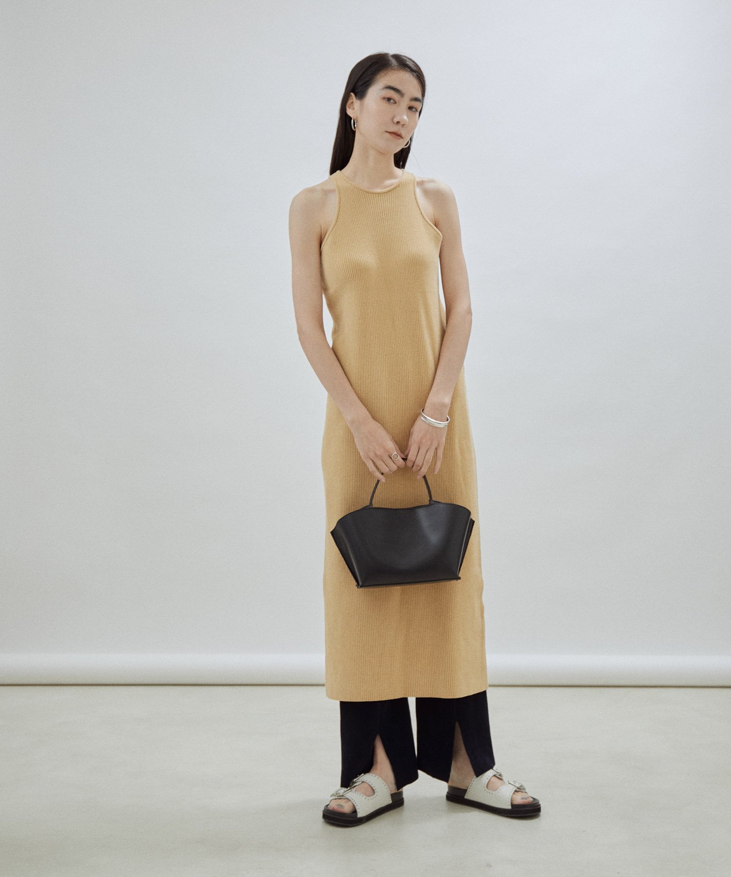 MOHI/SALON adam et rope' ムートンサンダル 楽天市場】【SALE／40%OFF】【MOHI(モヒ)】ムートンサンダル